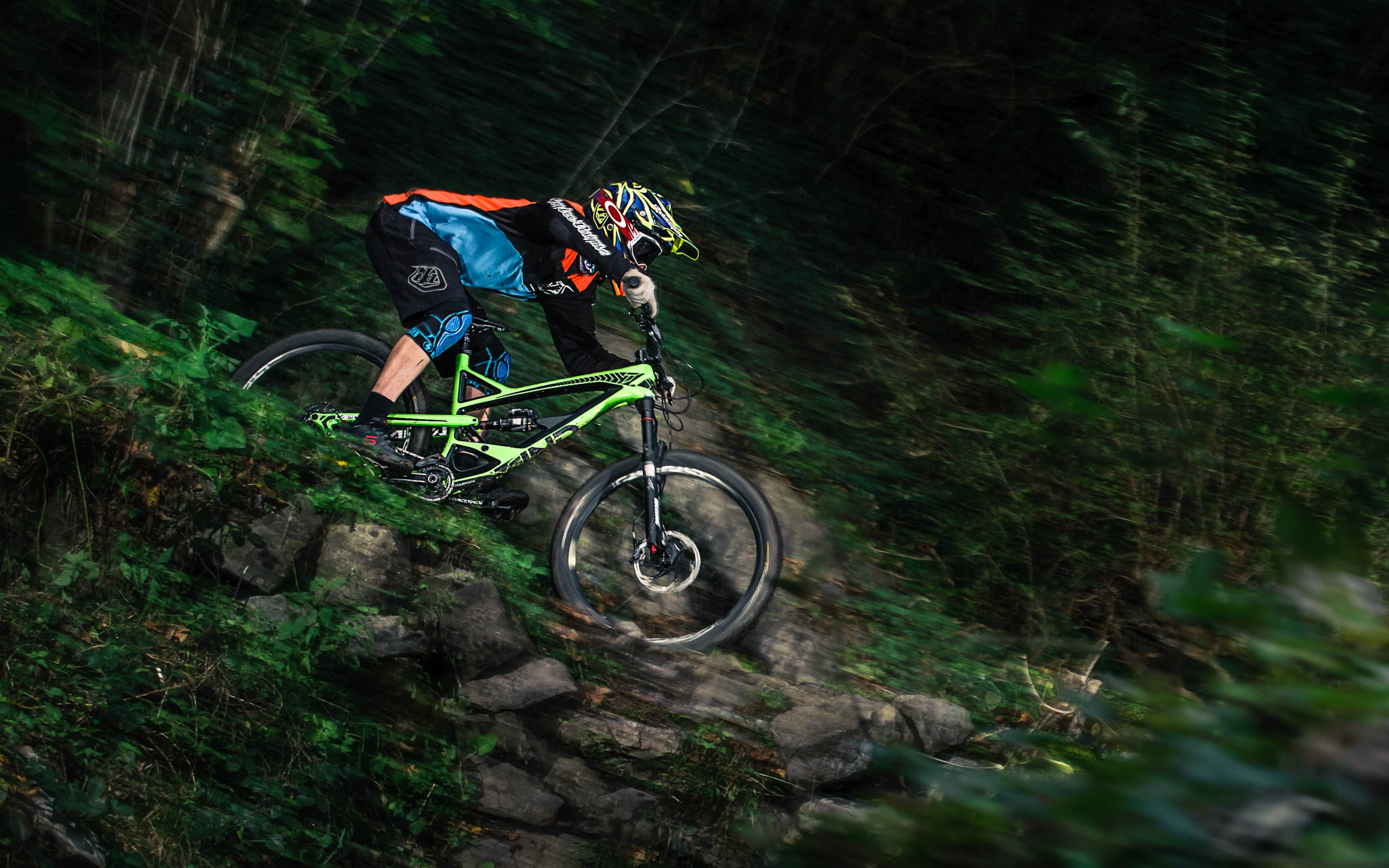 Test – YT Industries Capra : l’enduro punk