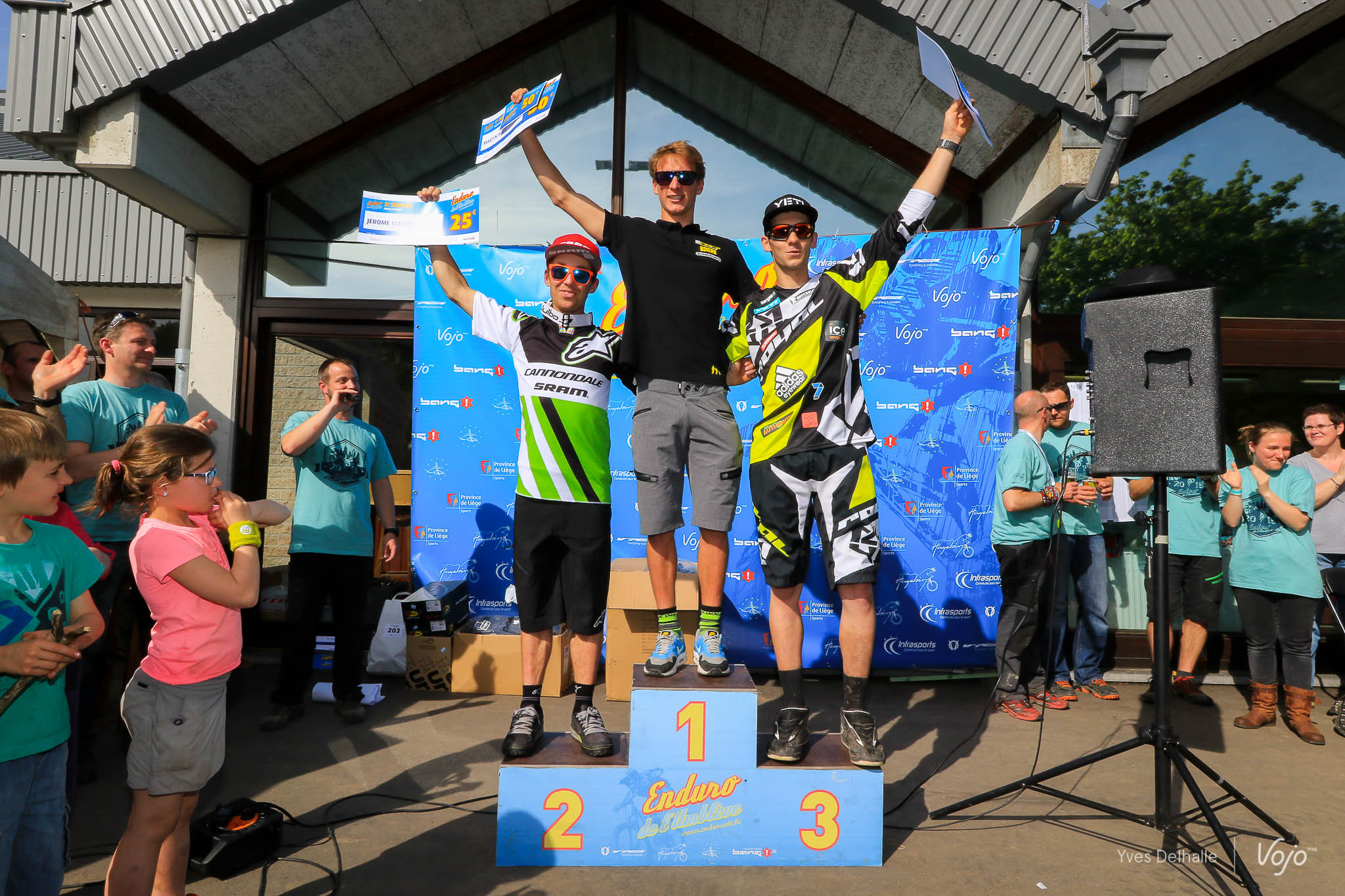 Enduro_Amblève_2015_Podium_Copyright_Y_Delhalle_VojoMag-1