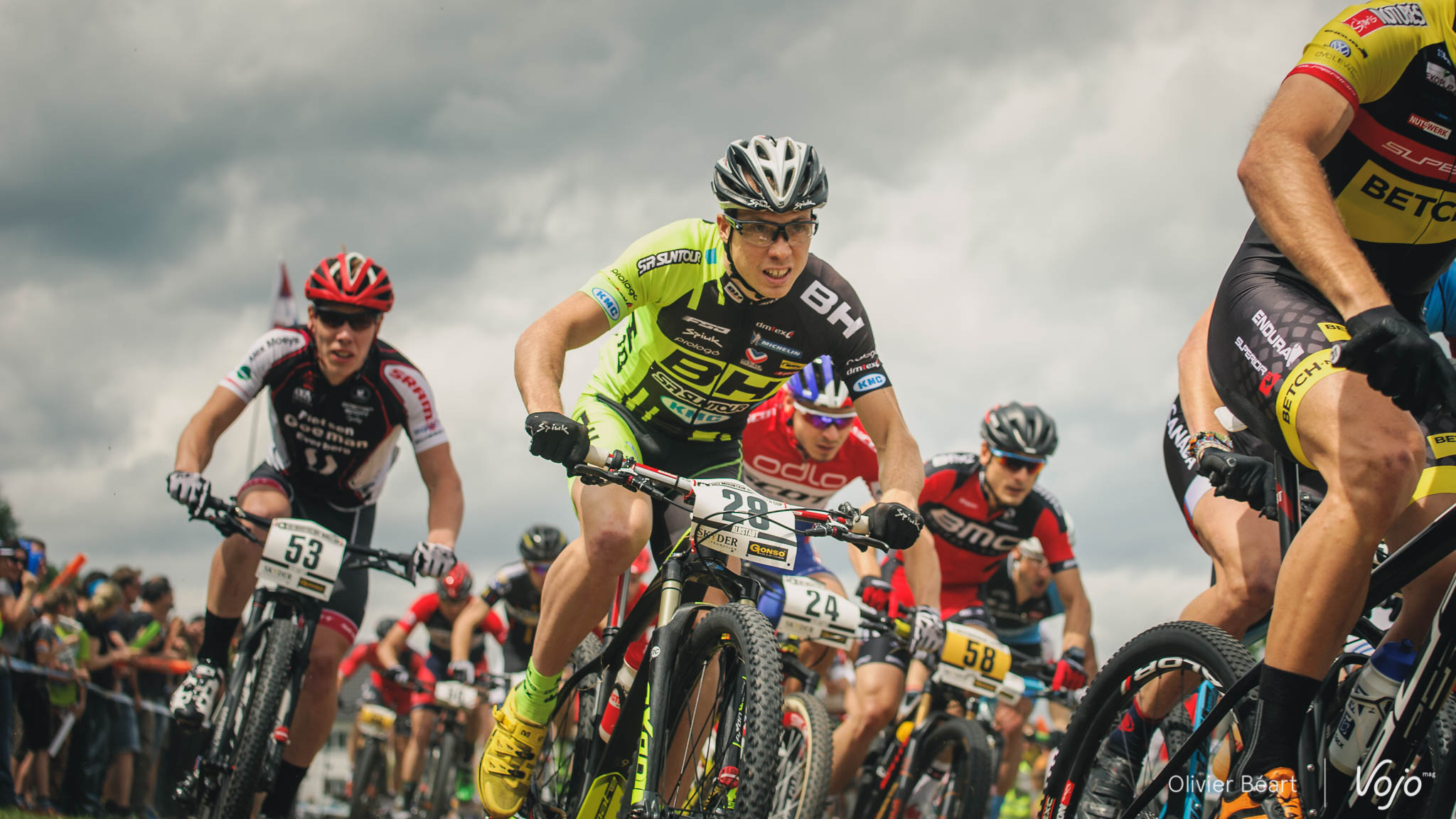 World_Cup_Albstadt_2015_Hommes_Schurter_Absalon_Copyright_OBeart_VojoMag-2