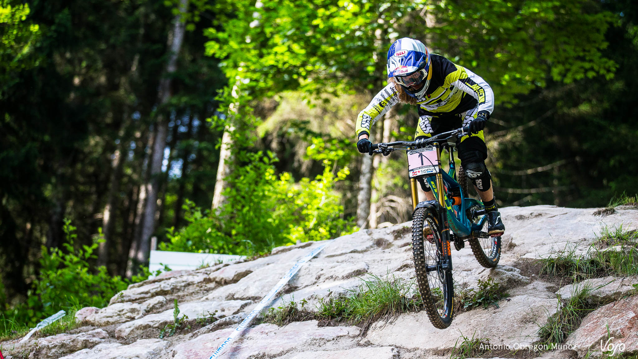 Leogang_UCI_World_Cup_DH_2015_(Porfolio)_(Rachel)_(Copyright_Antonio_Obregon_VojoMag-45