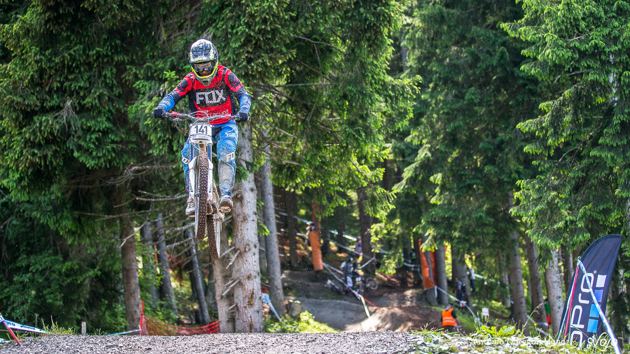 Leogang_UCI_World_Cup_DH_2015_(qualif_Hommes)_(PAZDZIORKO Gregoire)_(Copyright_Antonio_Obregon_VojoMag-11