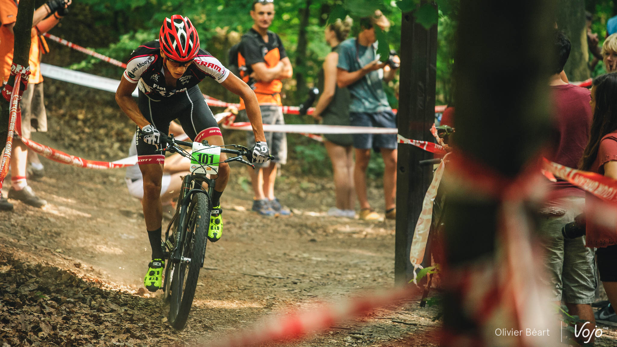 Championnat_Belgique_XC_BKXC_Ottignies_2015_Podium_Nys_Luyten_Bats_Copyright_CBortels_VojoMag-1