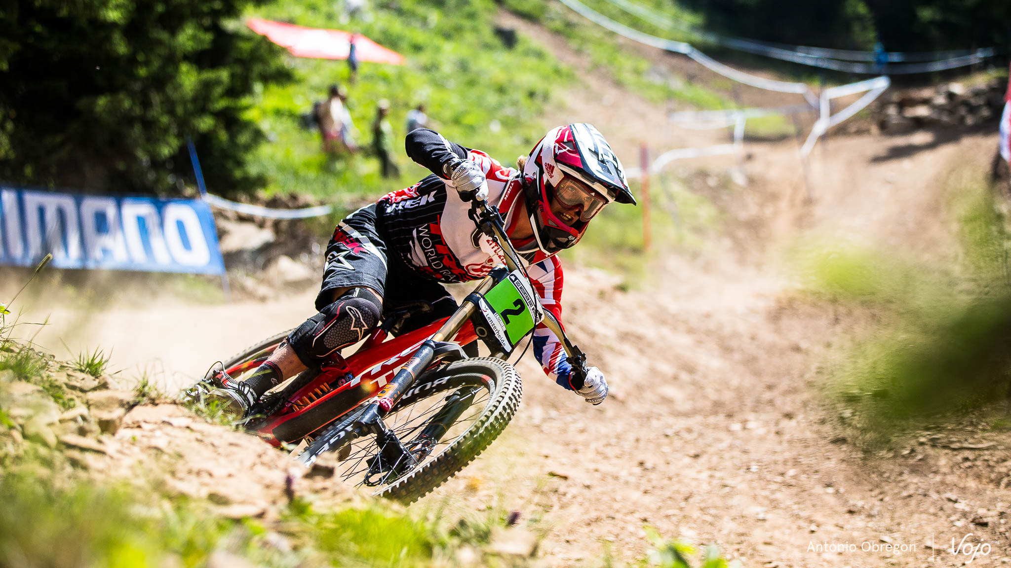 Lenzerheide_UCI_World_Cup_DH_2015_qualification_Junior_Copyright_Antonio_Obregon_VojoMag