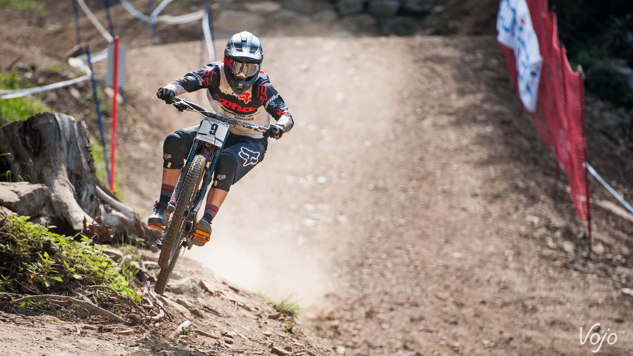 World_Cup_Lenzerheide_DH_Copyright_VojoMag-14