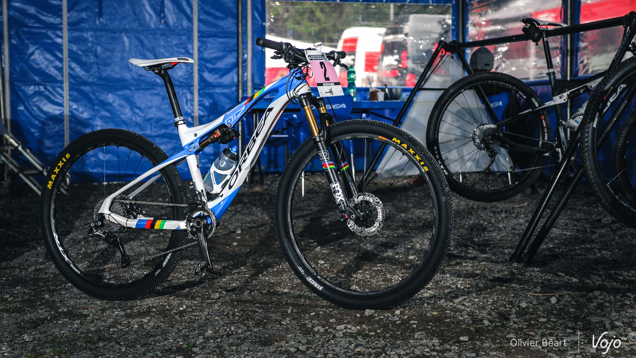 World_Cup_MTB_Pro_Bike_Check_Catharine_Pendrel°Orbea_Oiz_Copyright_OBeart_VojoMag-1