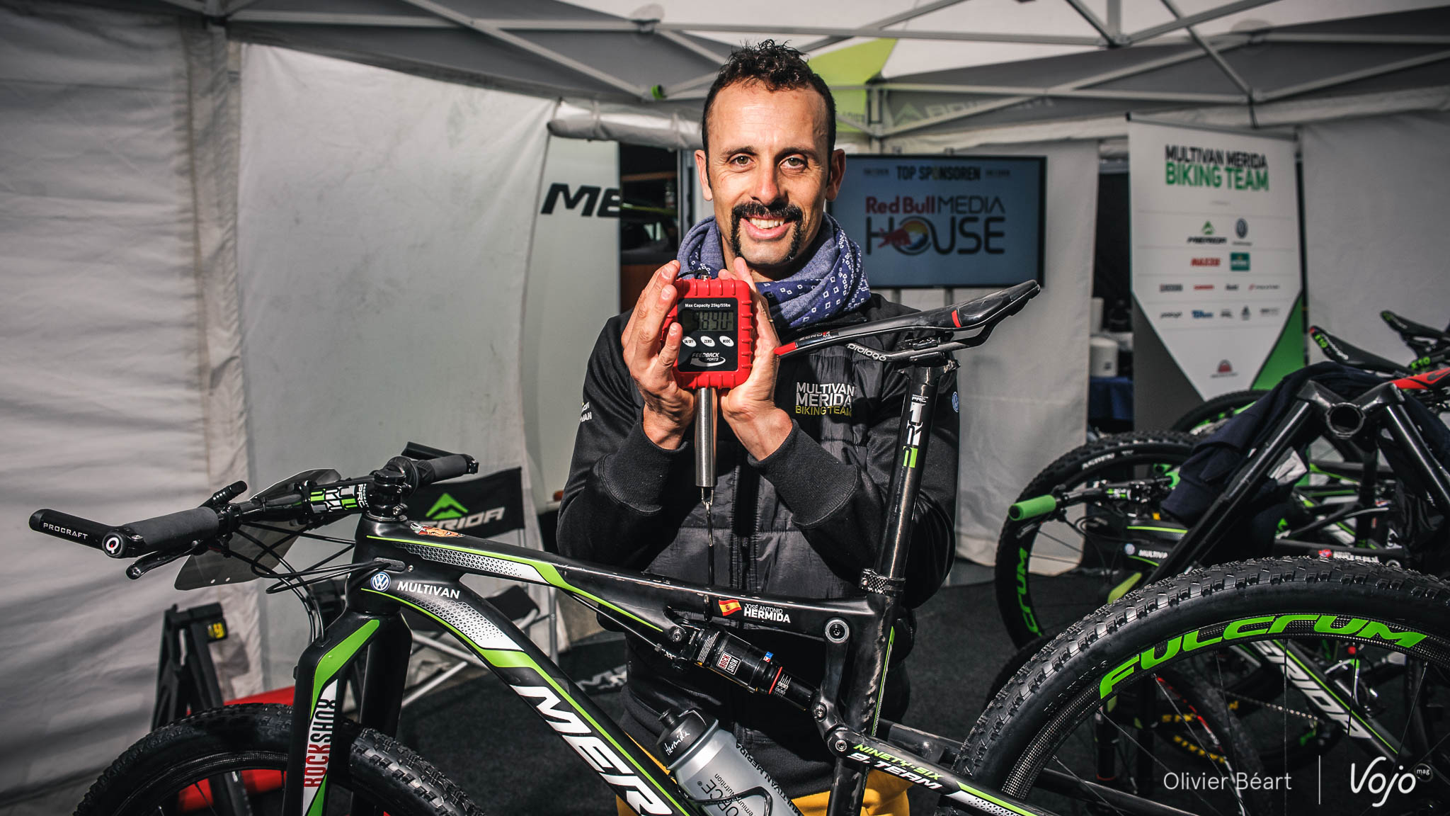 World_Cup_MTB_Pro_Bike_Check_Merida_96_Team_Jose_Hermida_Copyright_OBeart_VojoMag-2