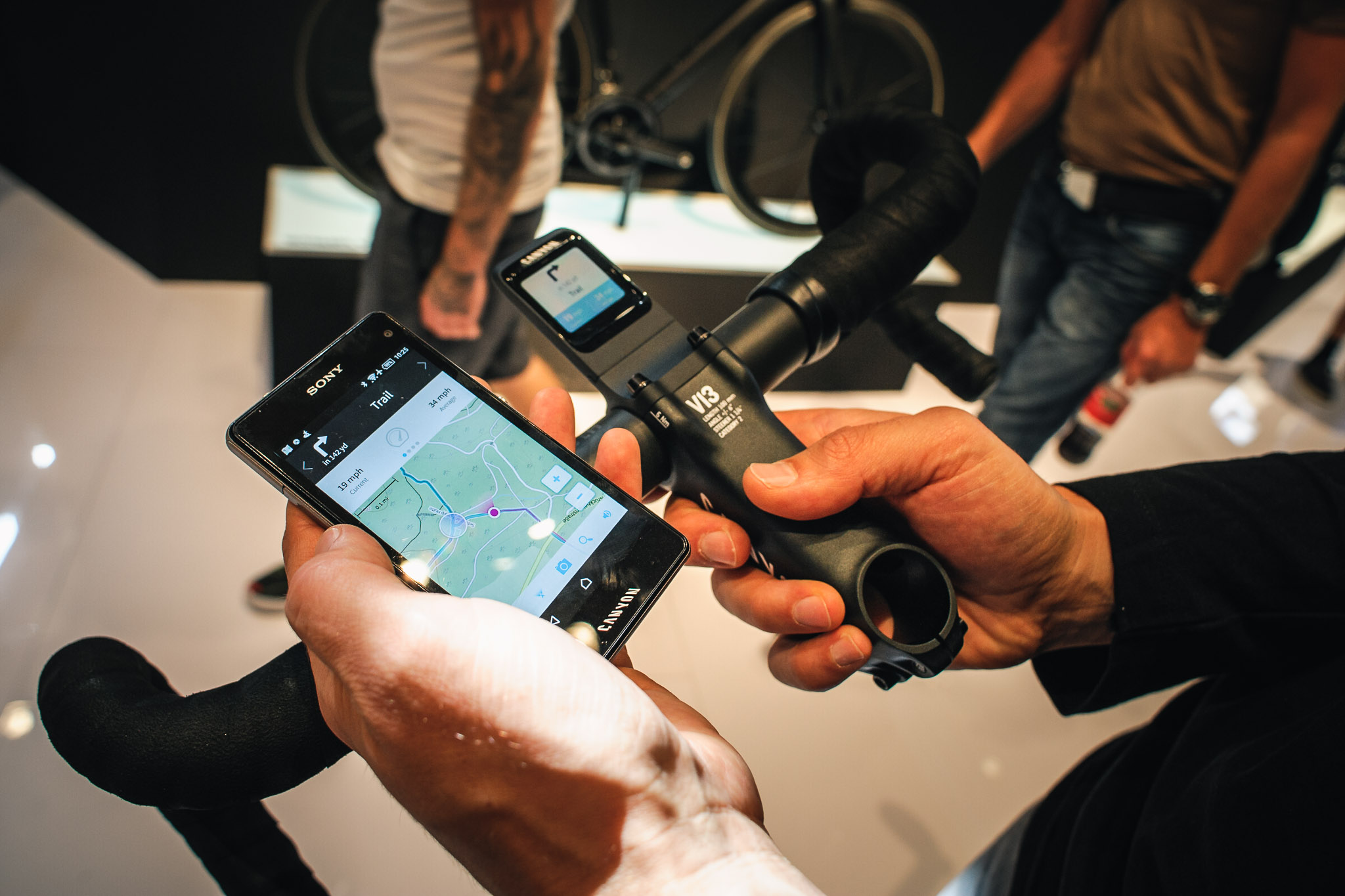 #EB2015 : Le Smart Bike Computer par Canyon et Sony