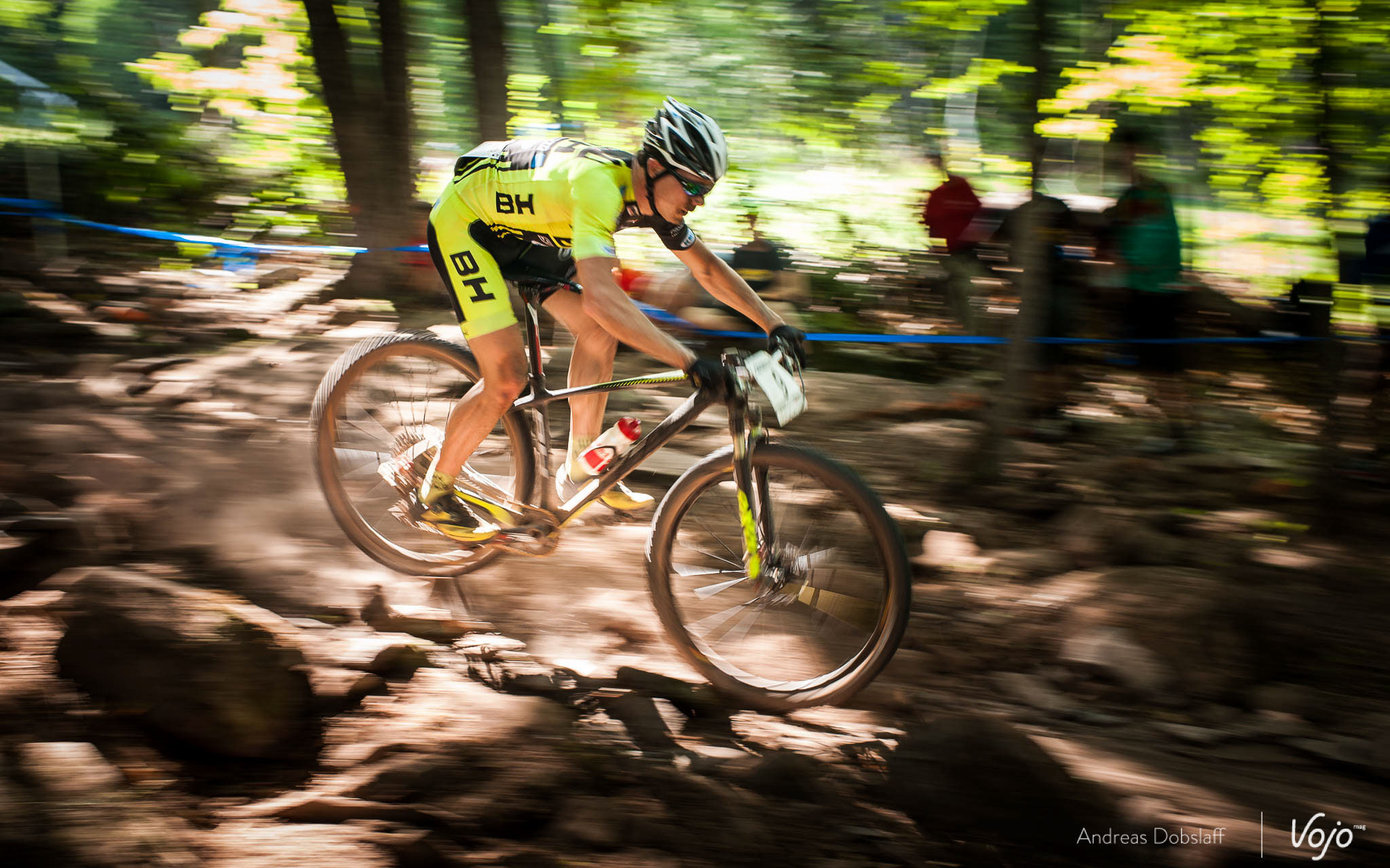 World_Cup_XCO_Men_Homme_Absalon_Schurter_Fumic_2015_Copyright_Dobslaff_VojoMag-22