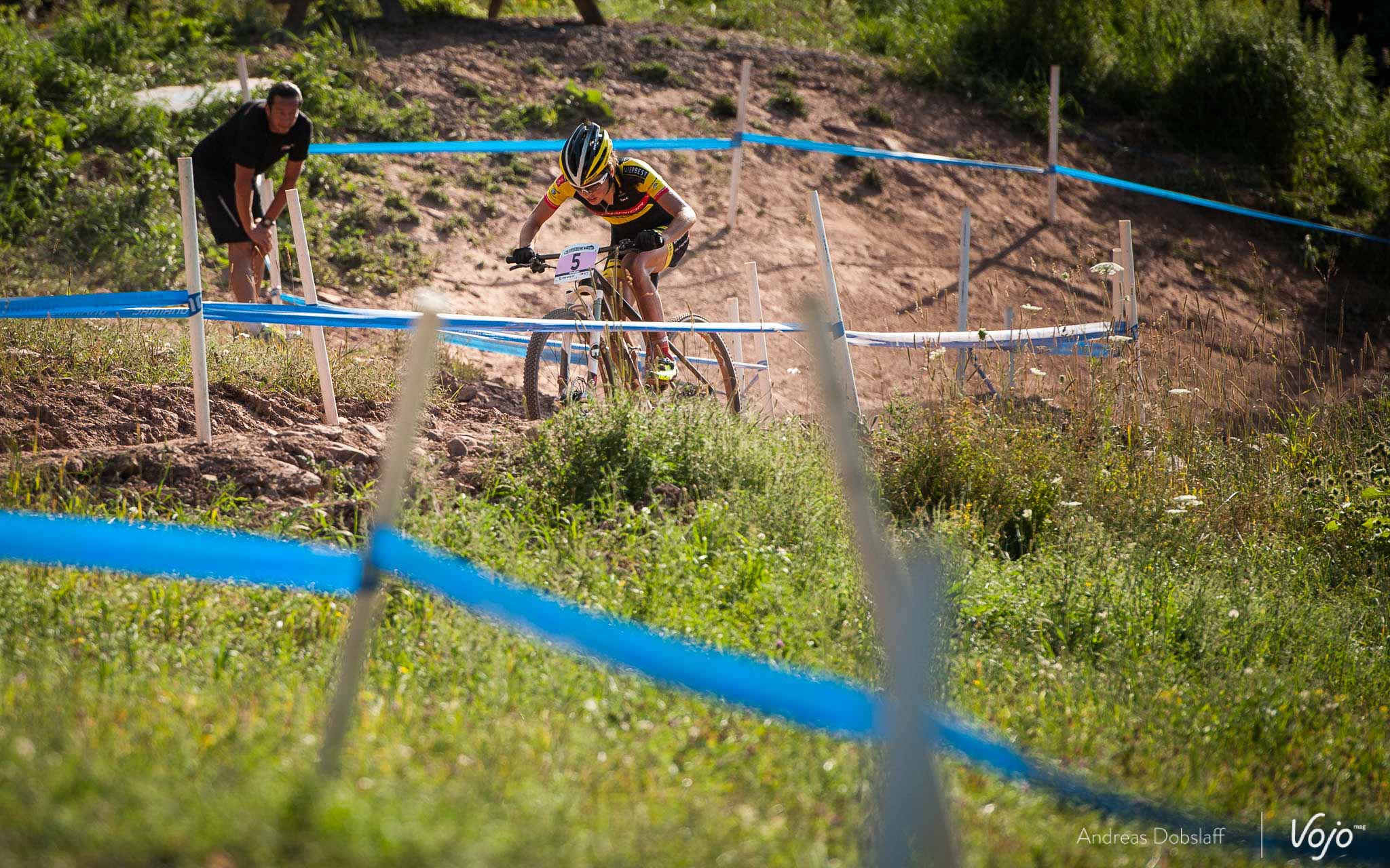 World_Cup_XCO_U23_Women_Dame_Windham__Rissveds_Moschetti_2015_Copyright_Dobslaff_VojoMag-4