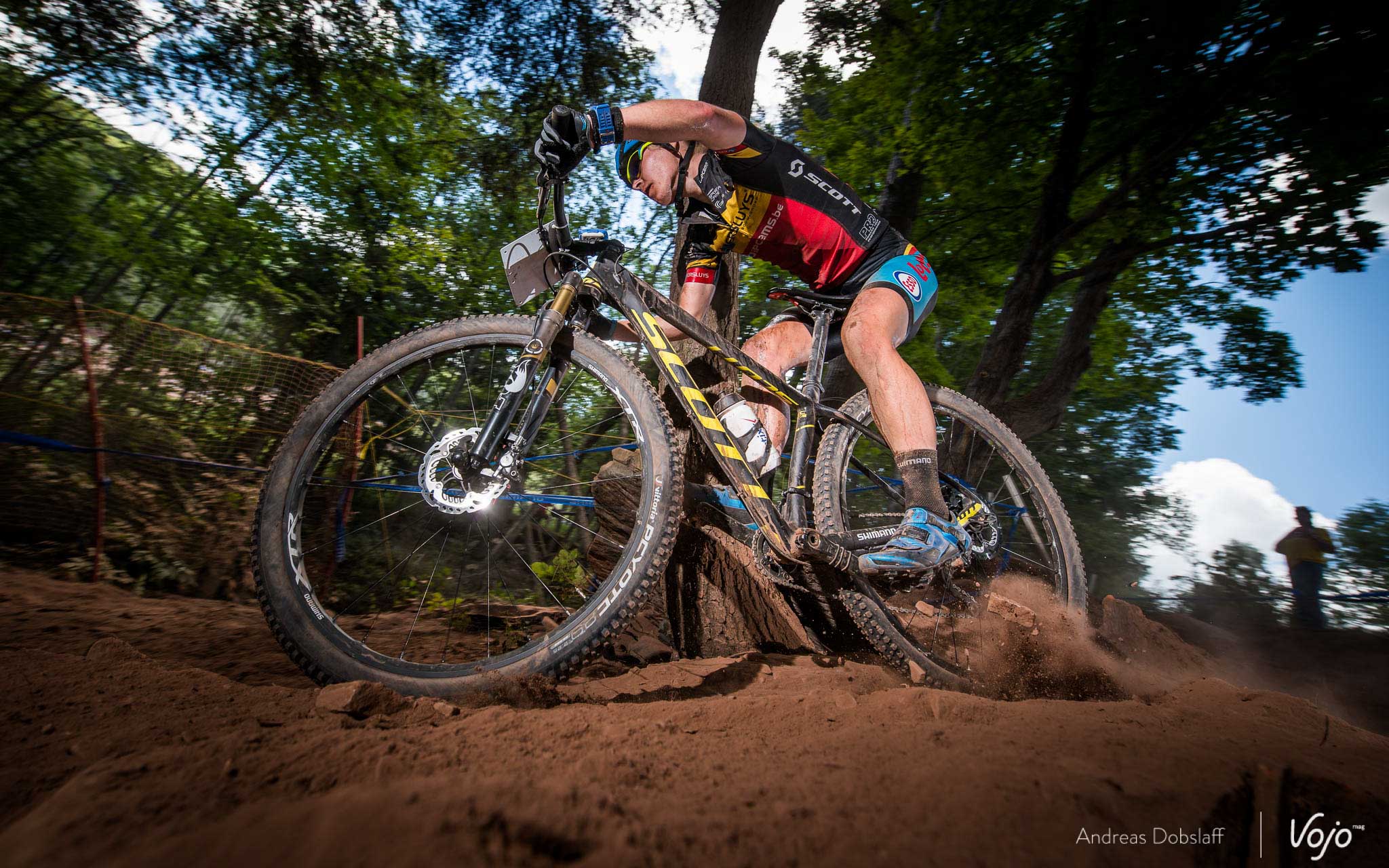 World_Cup_XCO_Women_Dame_Windham_Ferrand_Prevot_Neff_2015_Copyright_Dobslaff_VojoMag-13