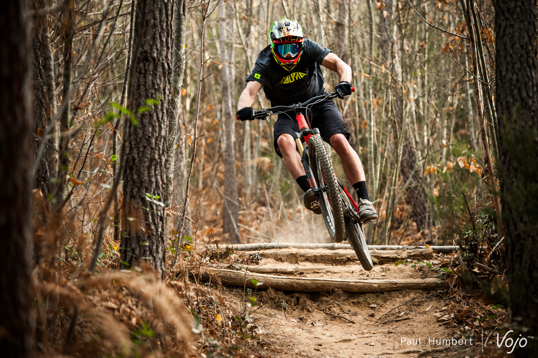 team-lac-blanc-commencal-2016-spain-paul-humbert-32