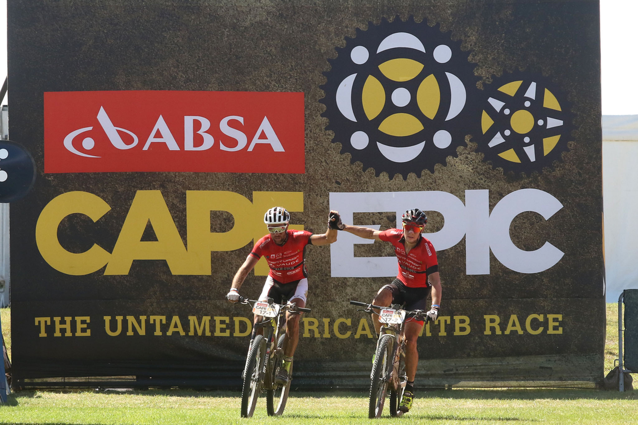 Photo by Shaun Roy/Cape Epic/SPORTZPICS