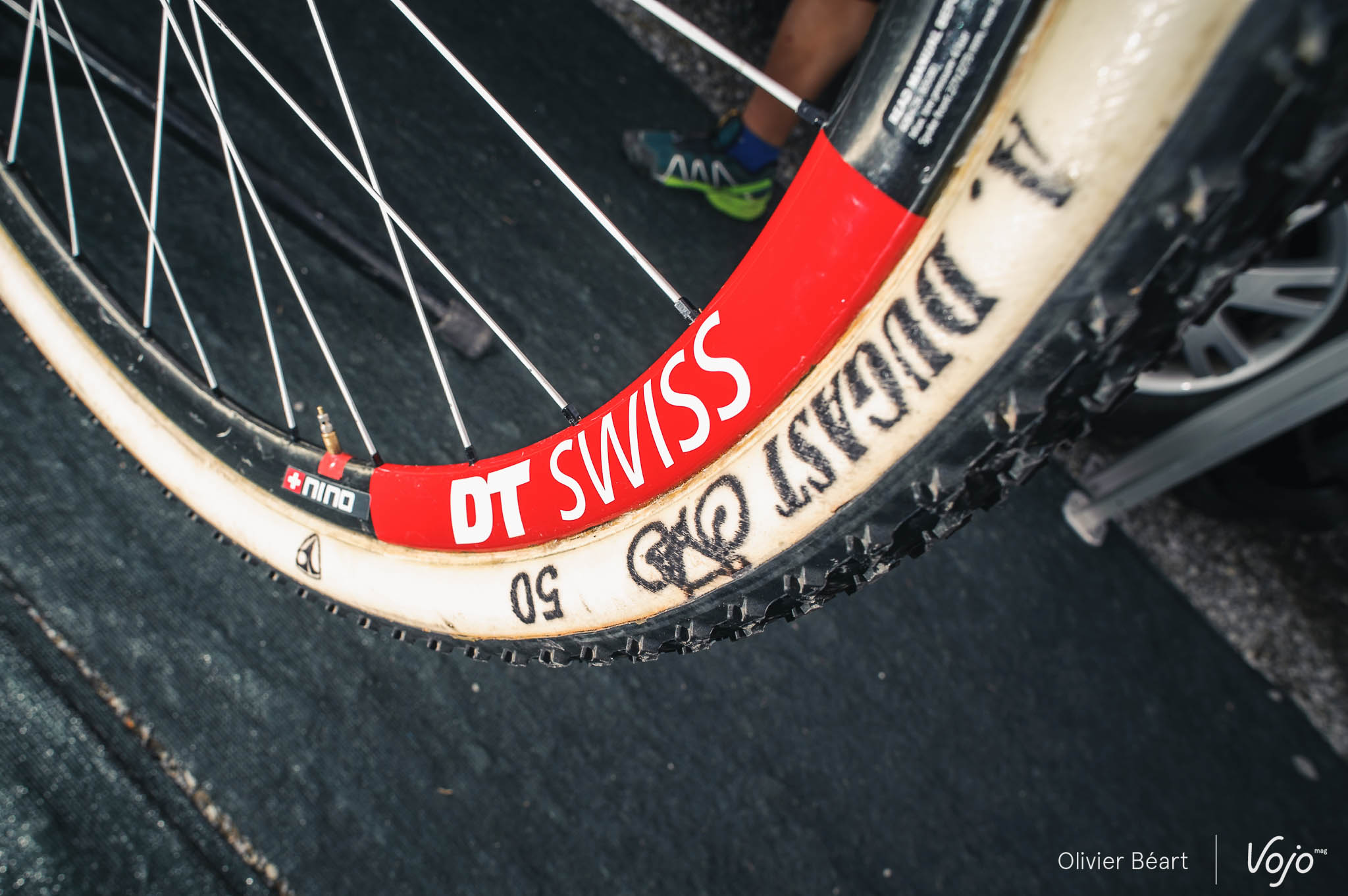 Boyau_Tubeless_Dugast_Ori_Copyright_OBeart_Vojomag-1