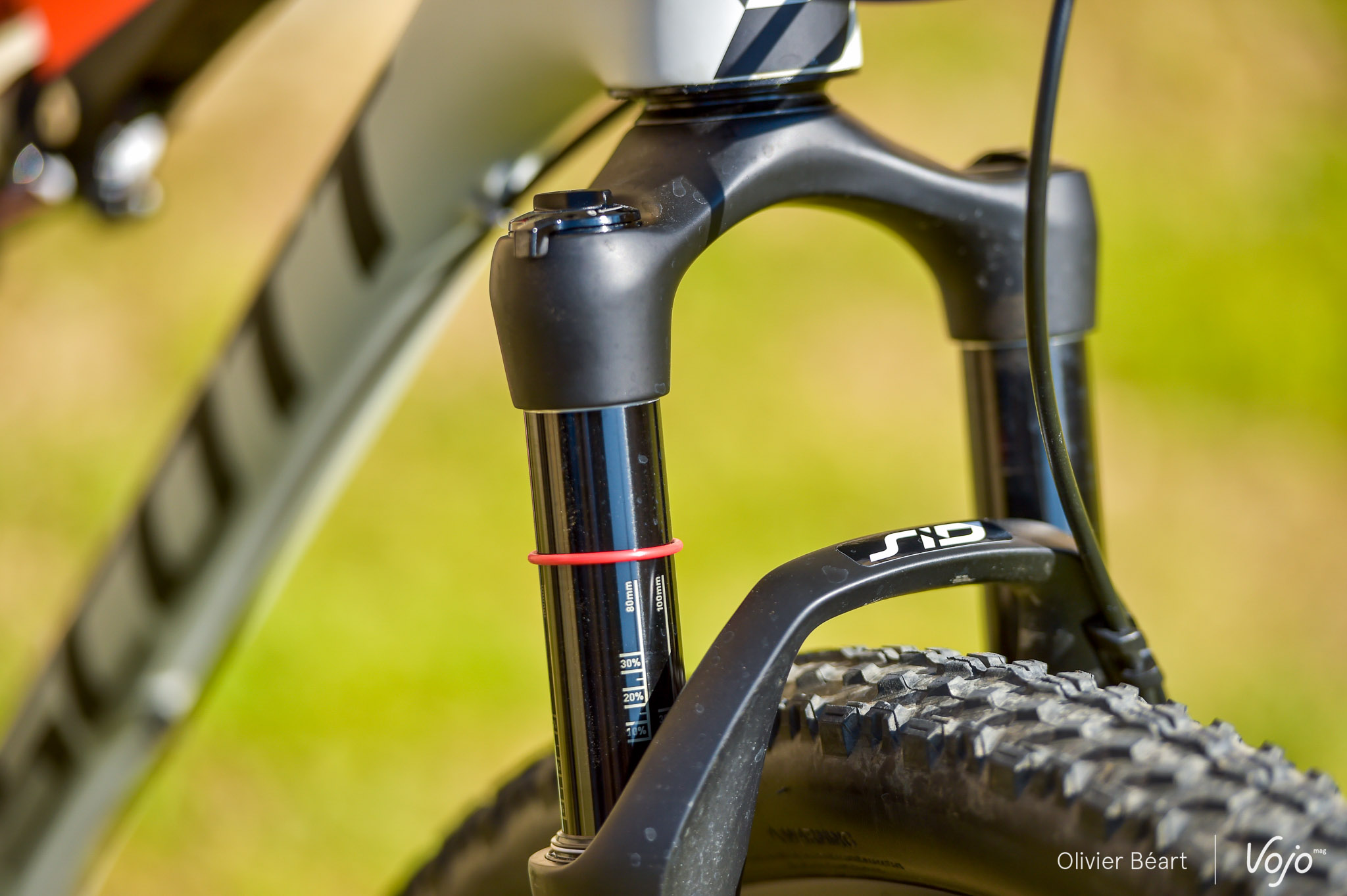 1300g, Charger Damper : La RockShox SID fait peau neuve