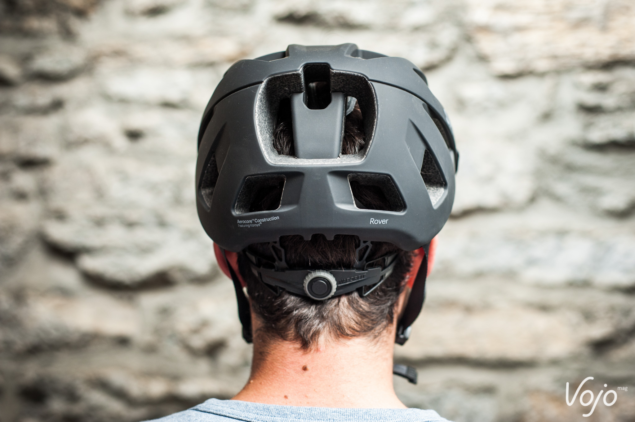 Le nouveau casque Smith Rover sera commercialisé à 150 euros en version "classique" et à 180 euros équipé de la technologie MIPS. Un grand choix de couleurs est disponible.