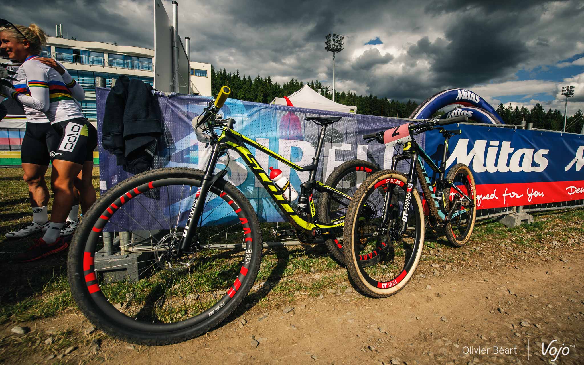 Nove_Mesto_Worlds_2016_Bikes_Scott_Spark_2017_Schurter_Rissveds_Copyright_OBeart_VojoMag-2