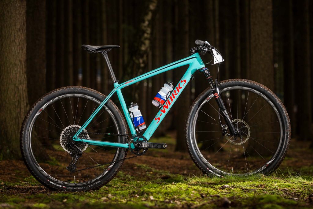 Le nouveau Specialized Epic HT 2017 à 890g !