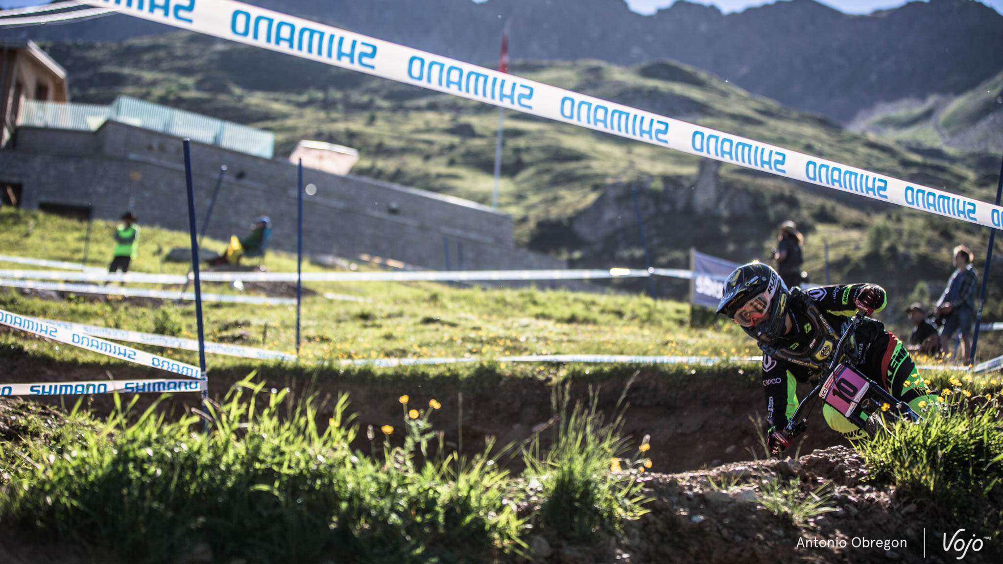 Entre Morgane Charre, 6e, et Tracey Hannah, 8e, on retrouve Marine Cabirou qui, grâce à cette 7e place, gagne 3 positions au général. Elle est désormais juste derrière Charre, toujours 6e, mais pointe à 176 points de sa compatriote.