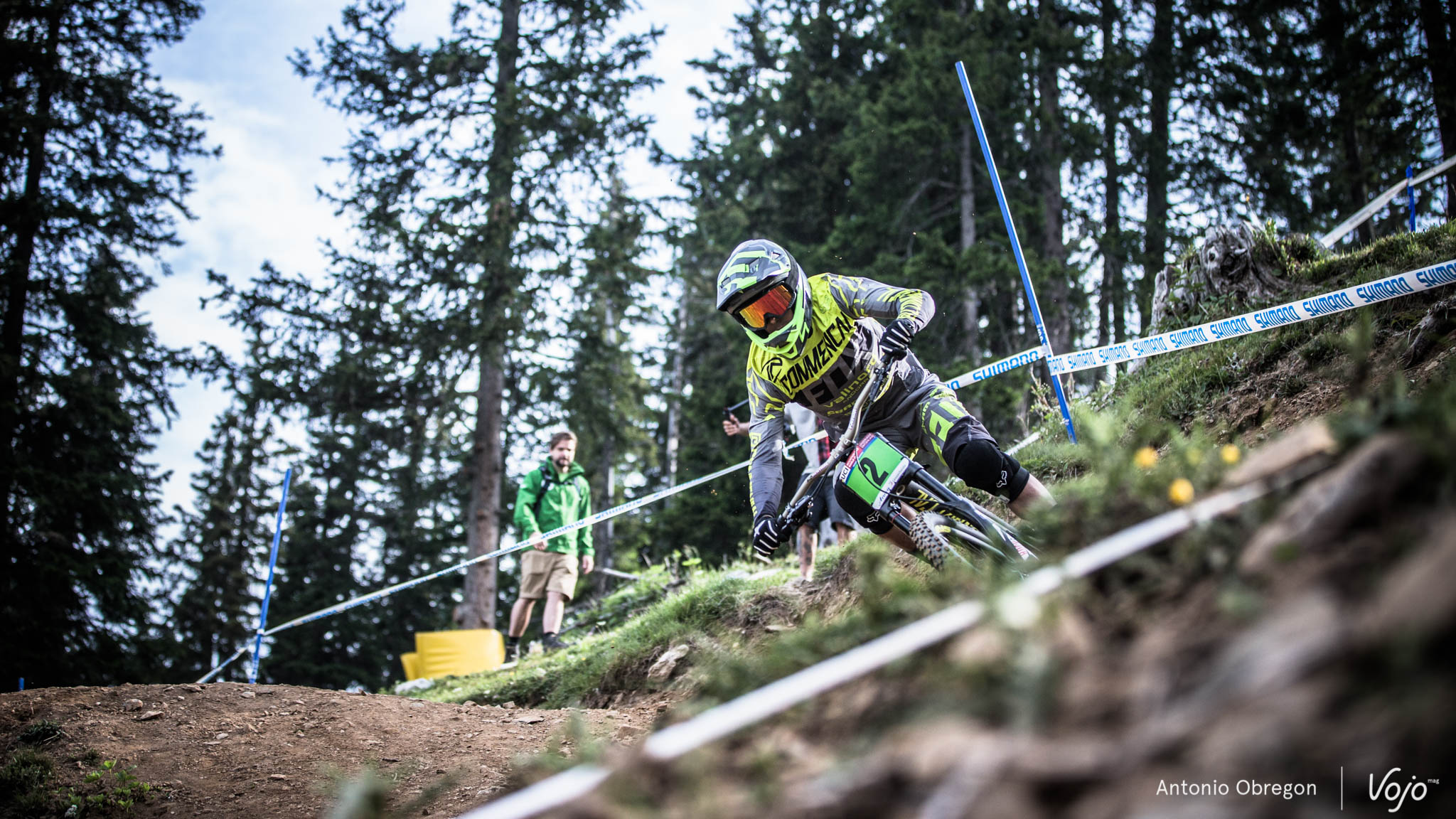 Premier Français, Gaëtan Vige confirme sa régularité dans le haut de la hiérarchie mondiale des Juniors. Avec son 3e meilleur chrono, il consolide sa 2e place au classement général à deux manches de la fin.