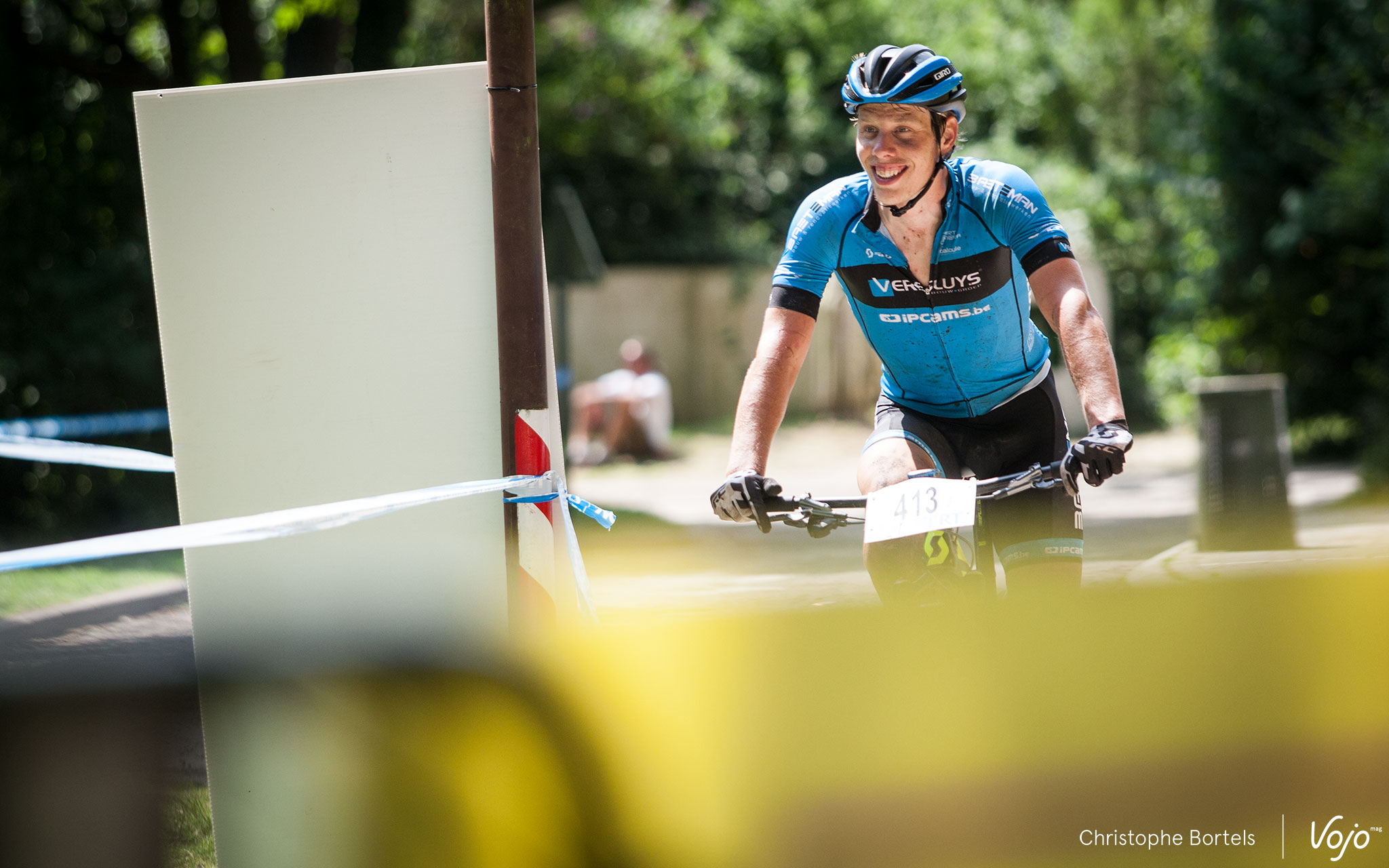 Le sourire malgré une 11e place en Elite pour Bart De Vocht, qui avait pourtant été en tête peu avant la mi-course.