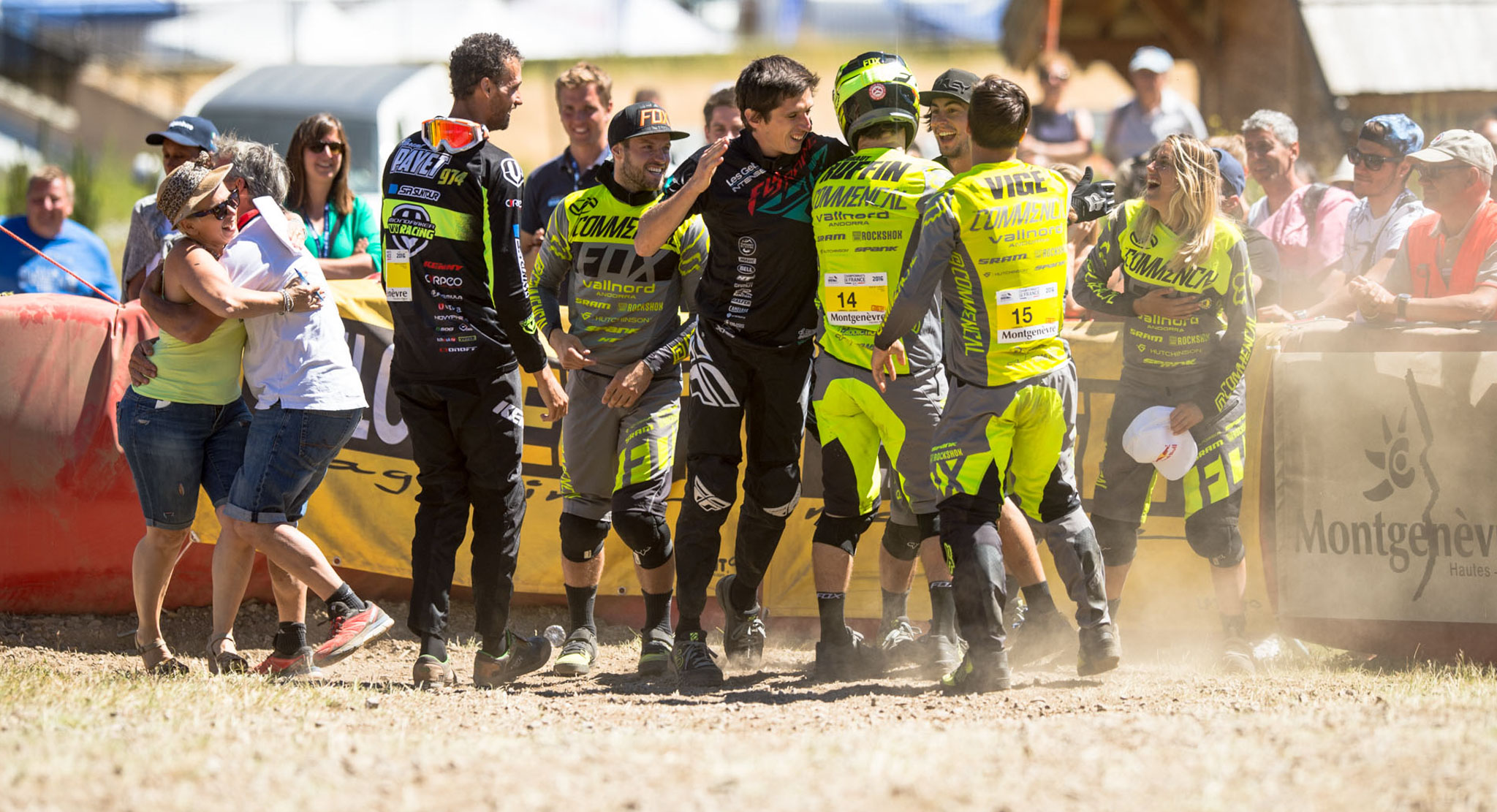 Championnats de France DH : razzia chez Commencal