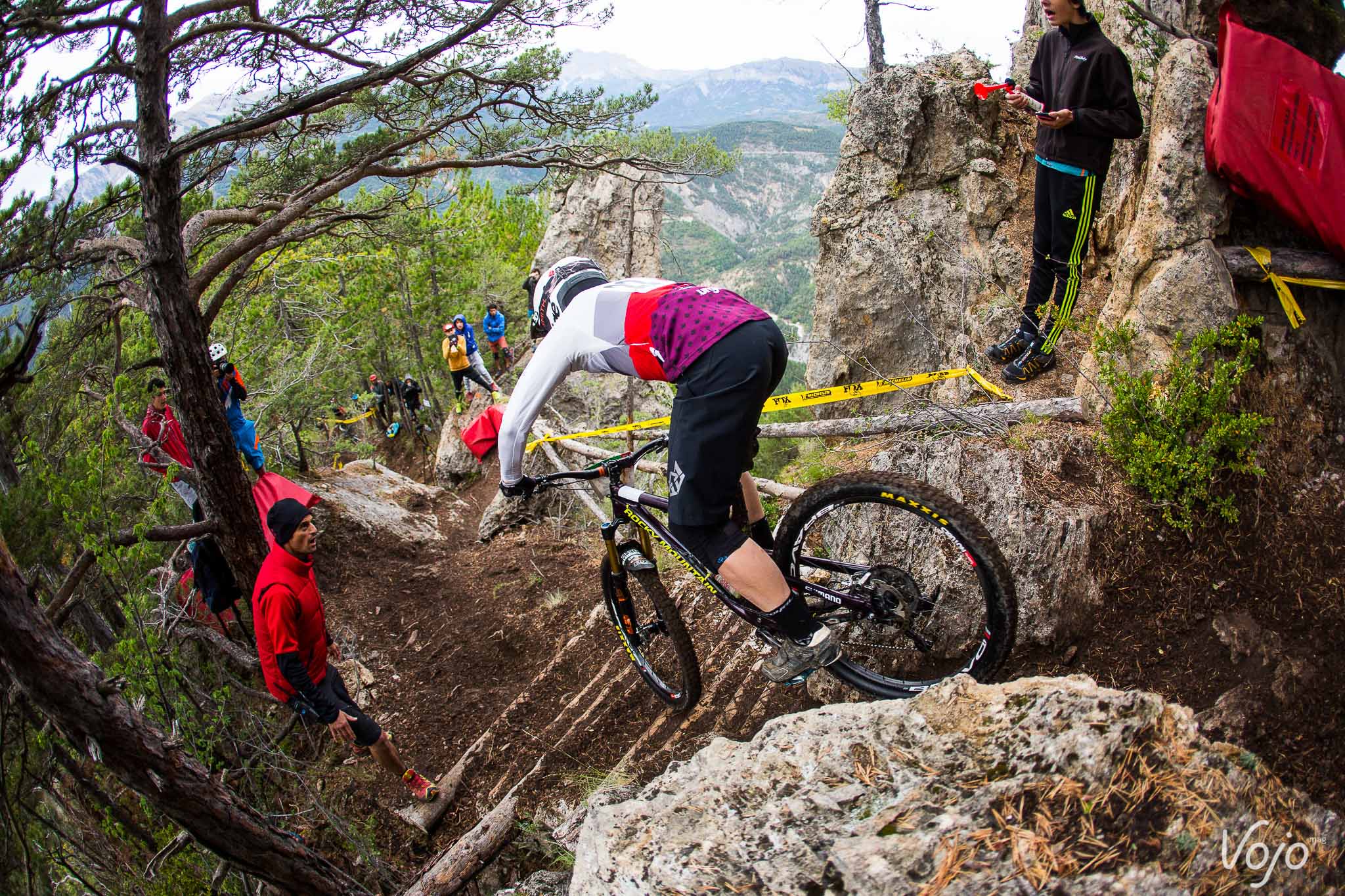 ews_valberg_sam_hill_podium_2016_copyright_vojomag-5