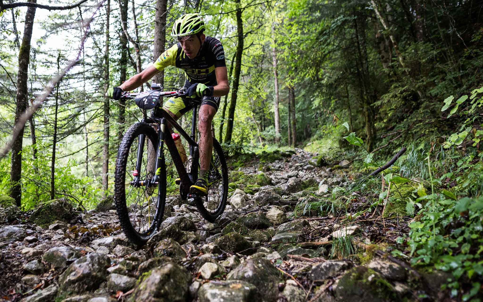 Jordan Sarrou of Team Mennen performs during the Red Bull Elements in Talloires, France, on September 17th 2016 // Richard Bord / Red Bull Content Pool // P-20160917-01596 // Usage for editorial use only // Please go to www.redbullcontentpool.com for further information. //