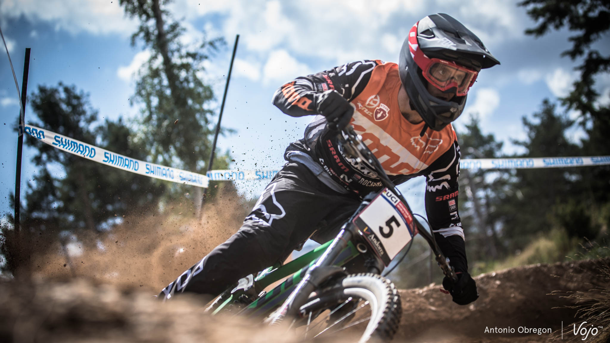 Deuxième podium de la saison pour Connor Fearon qui, grâce à sa 5e place à Vallnord et à trois autres top 10 en 7 manches, décroche une belle 5e position au général final.