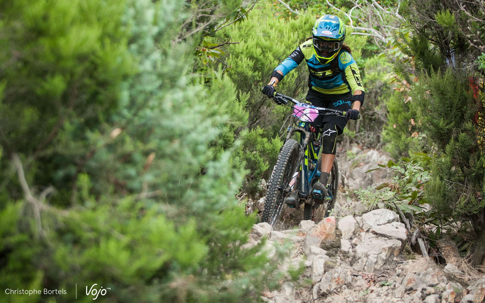 Frappée par un virus en cours de saison, Anneke Beerten a pris le départ de la course mais a été contrainte à l’abandon après la première spéciale…