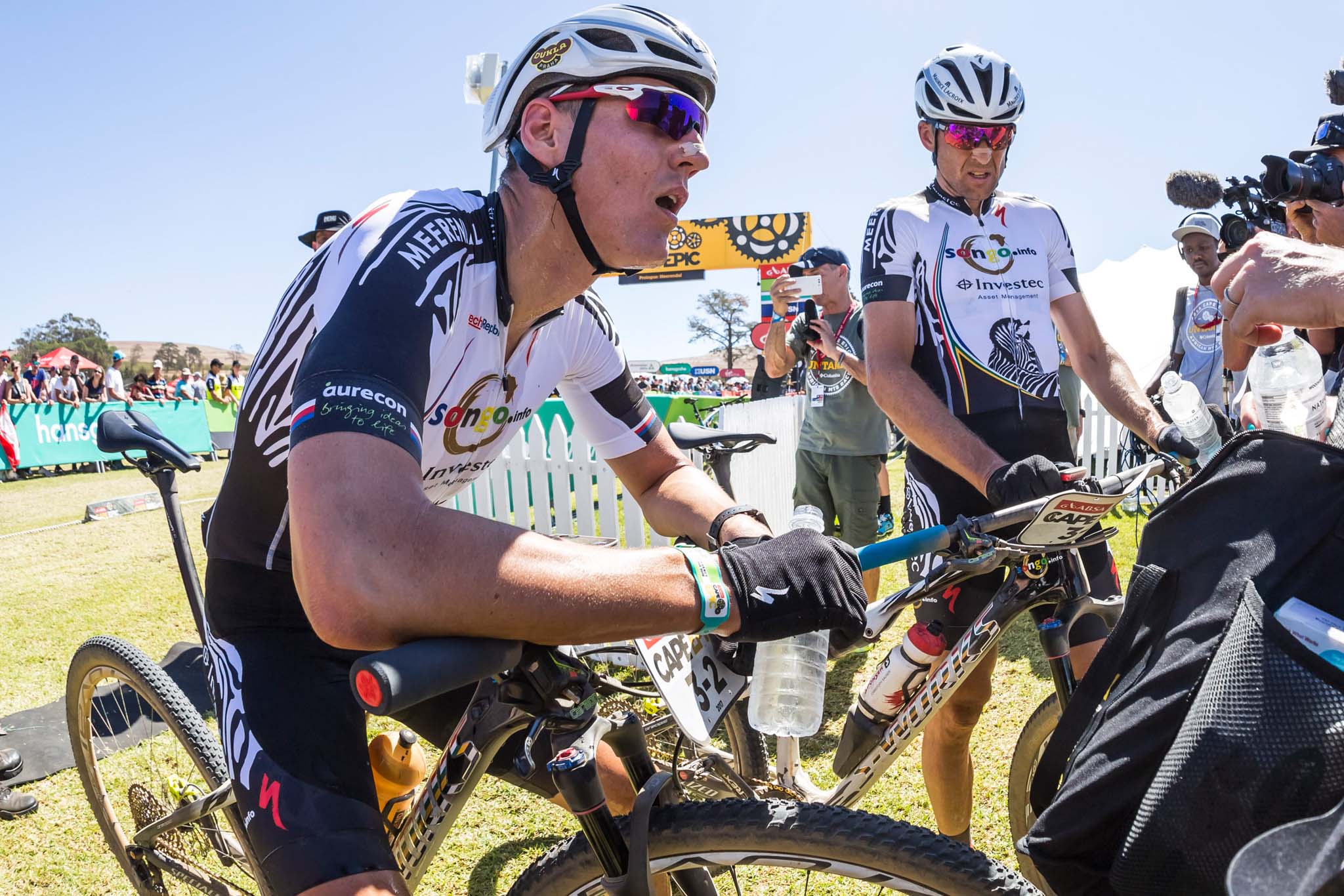 Photo by Dominic Barnardt/Cape Epic/SPORTZPICS
