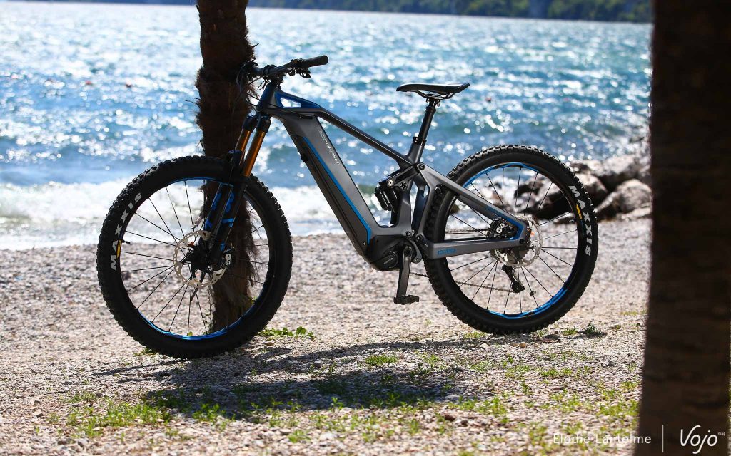 Mondraker e-Crusher Carbon RR+ 2018 : le « porn e-bike » existe ?