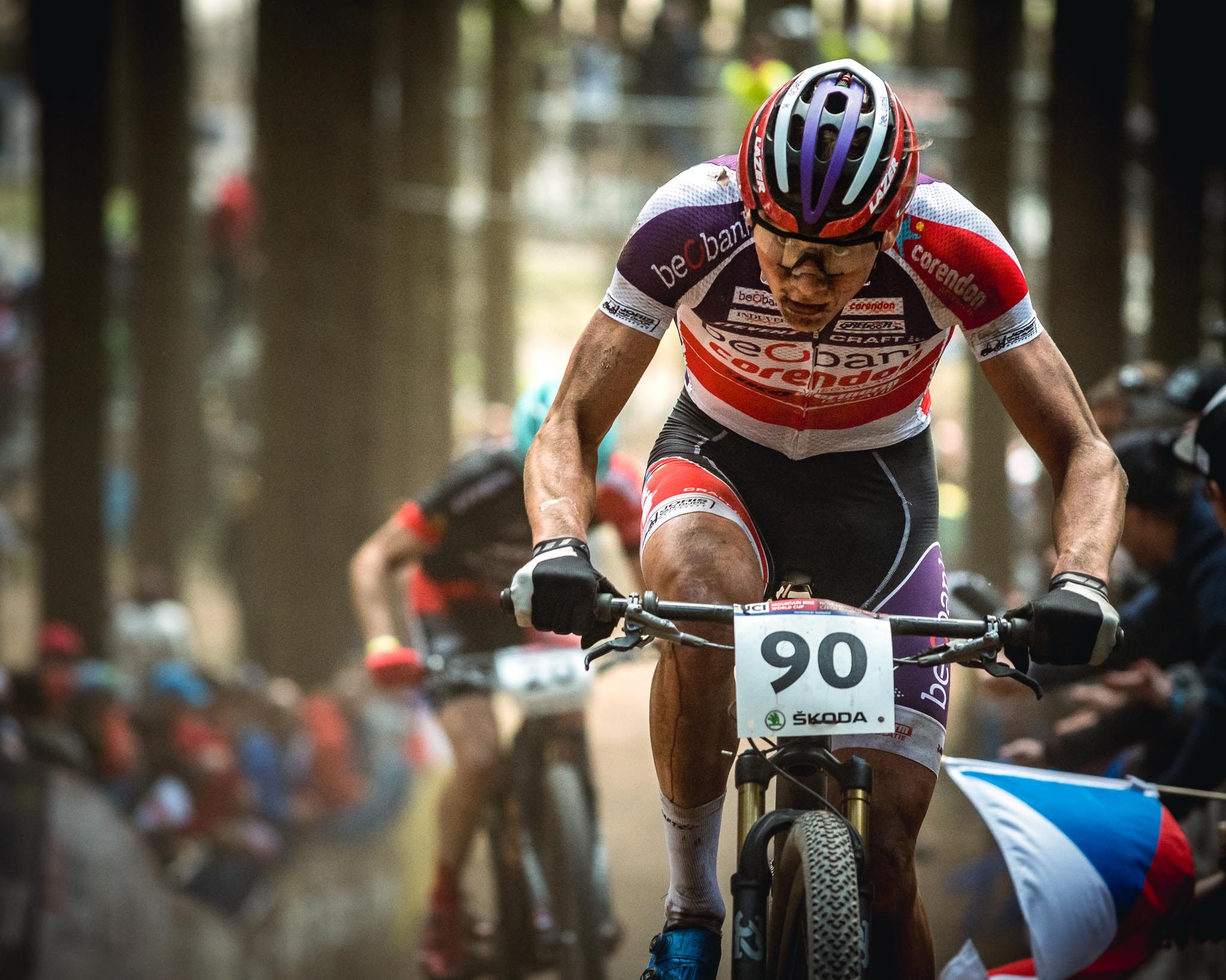 Nove Mesto : l’incroyable performance de Mathieu van der Poel !