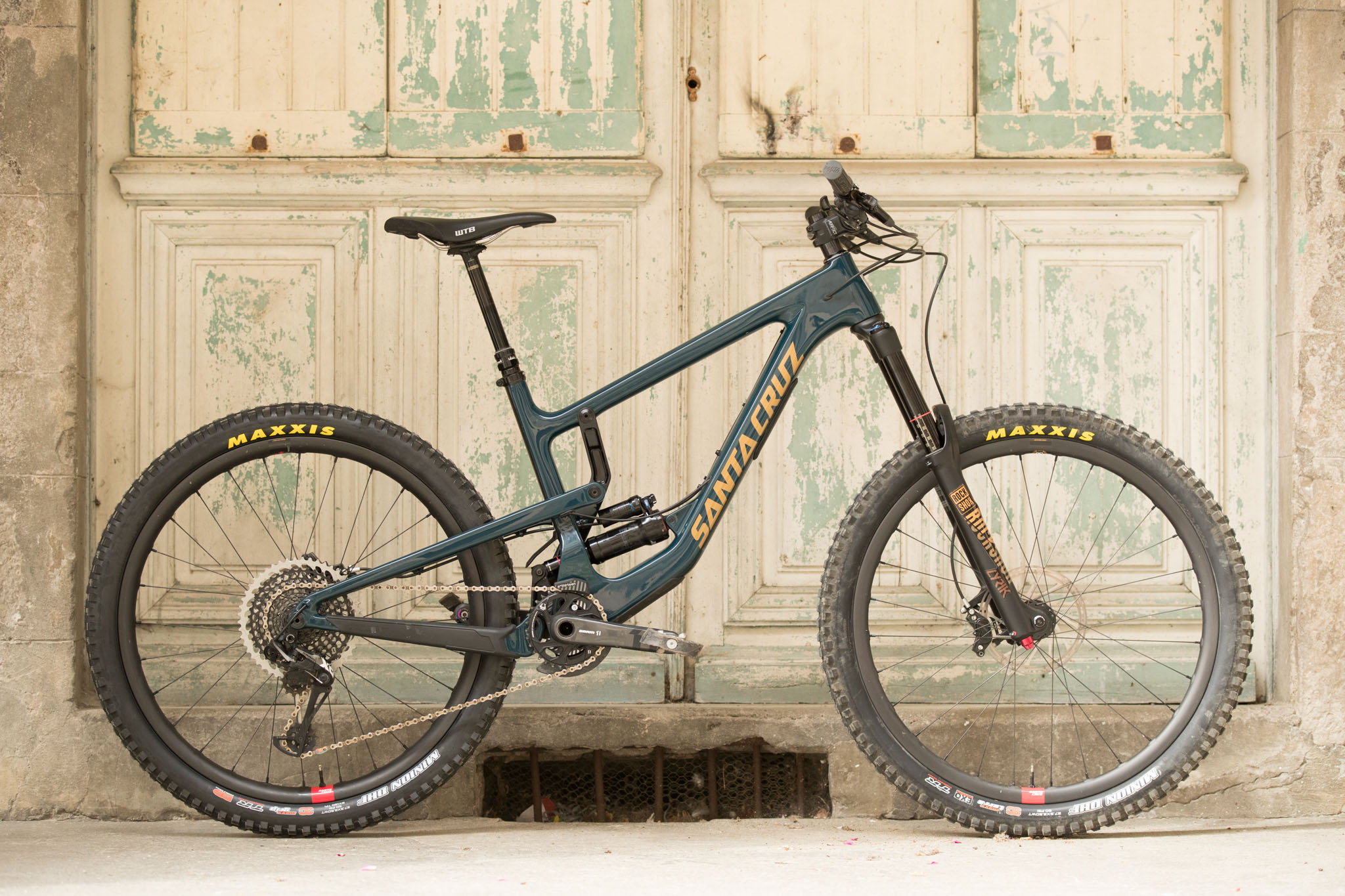 Prise en main | Le nouveau Santa Cruz Nomad 4 et ses roues Reserve