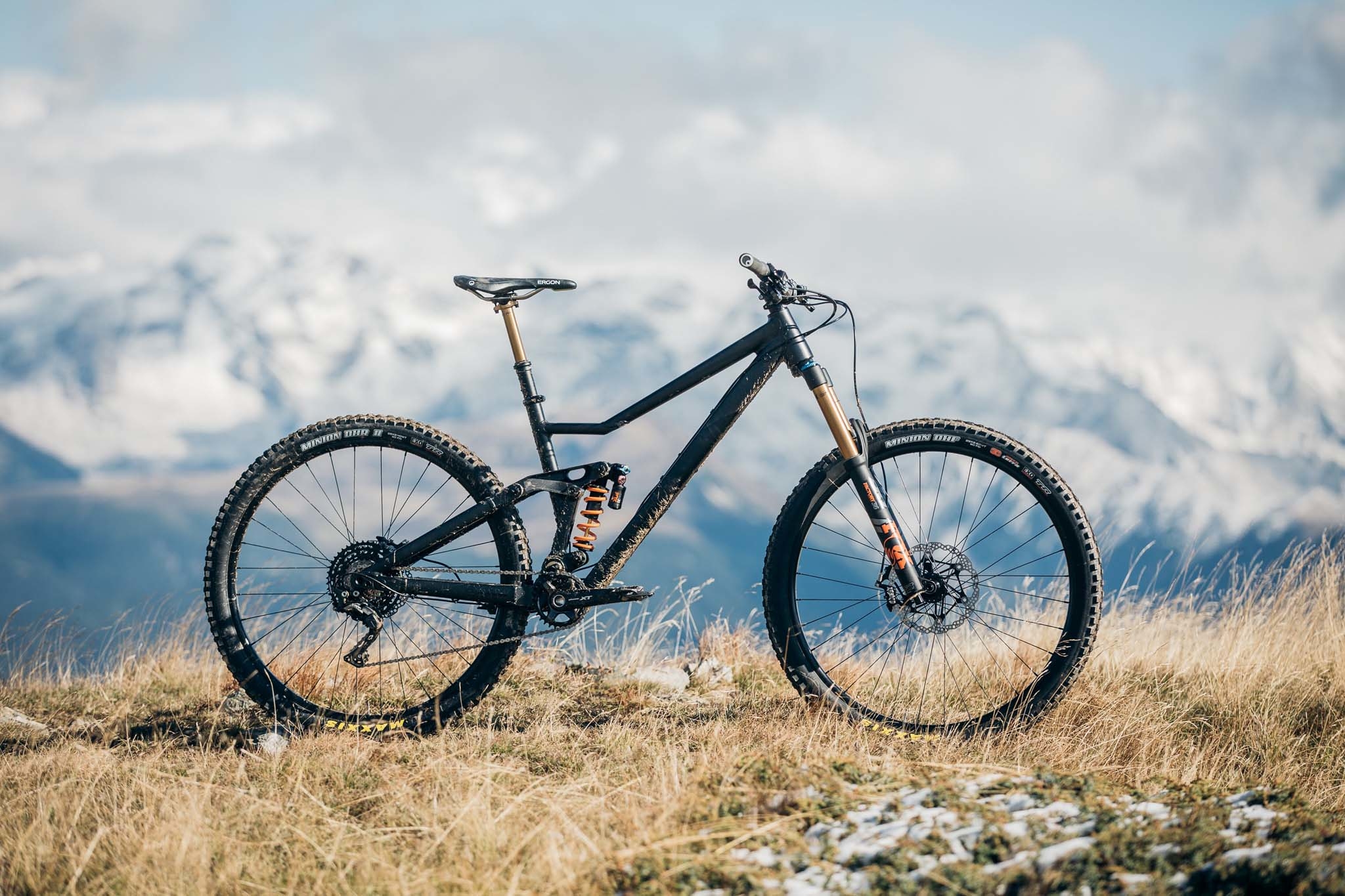 Raaw Mountain Bikes : un Madonna sans les paillettes