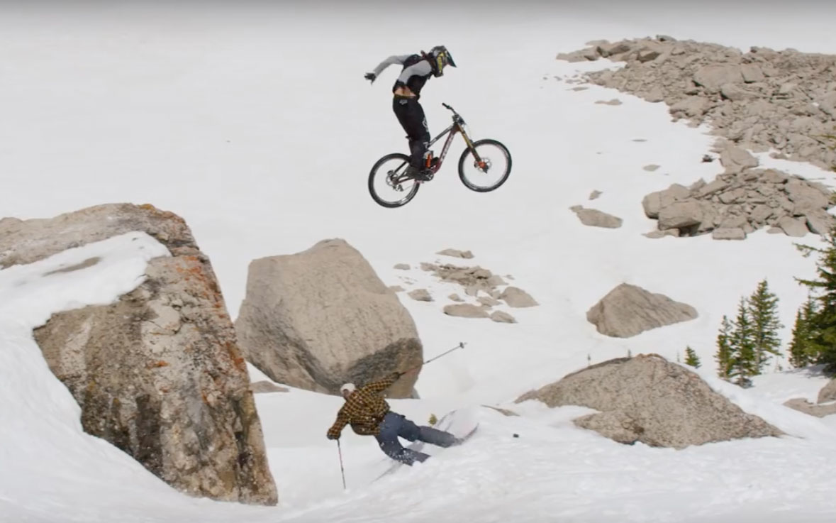 Casey Brown & Cam McCaul dans les couloirs de Jackson Hole