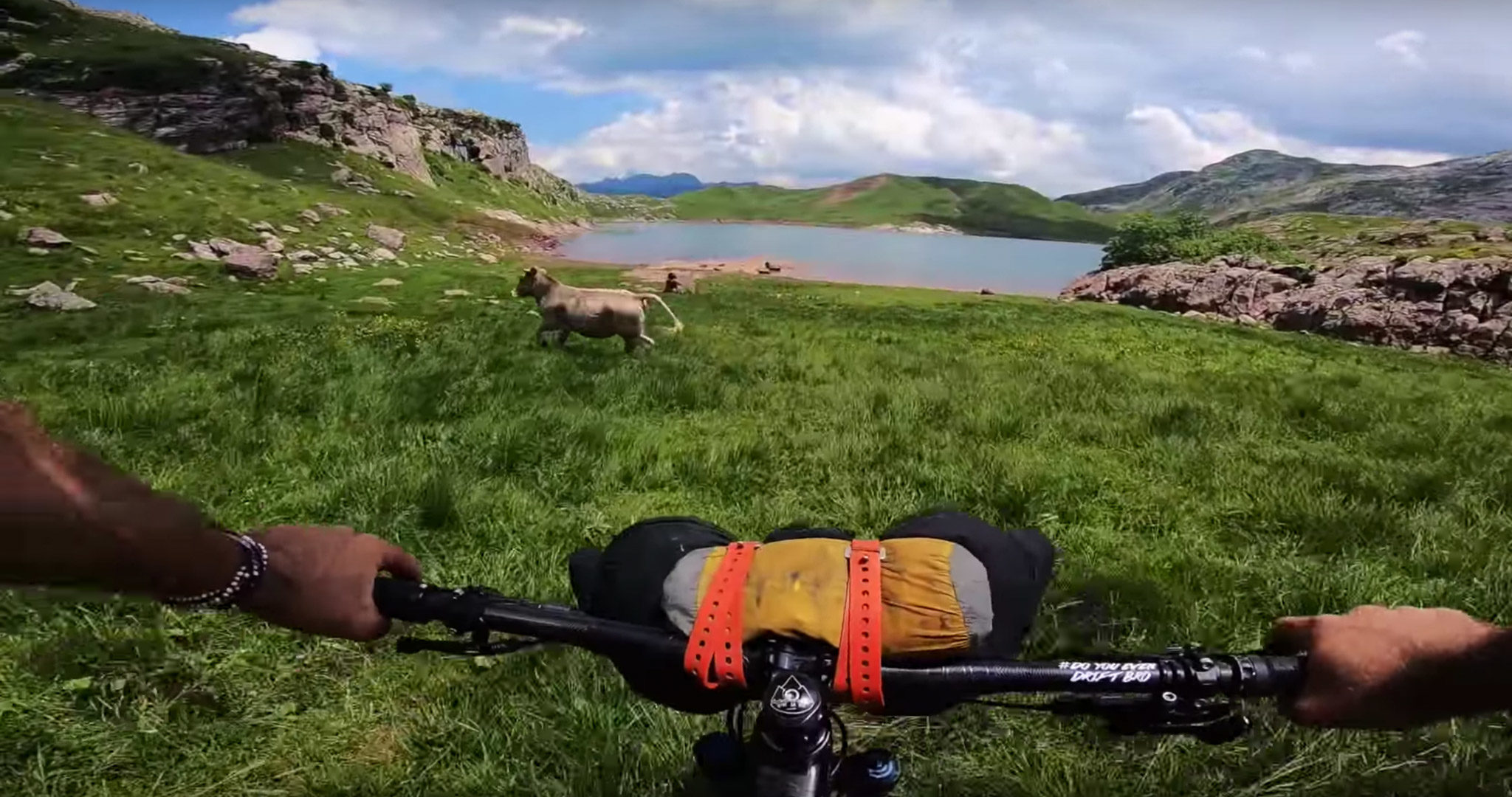 Tito Tomasi traverse les Pyrénées