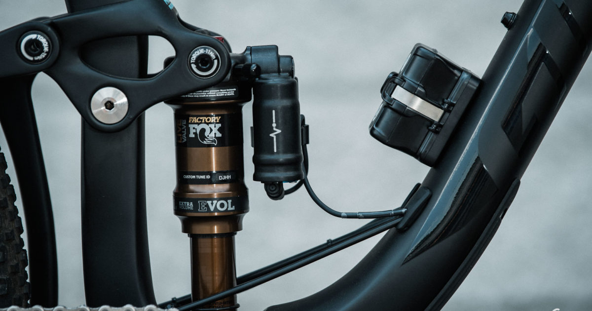 Test nouveaut&eacute; | Fox Live Valve : roulez, l'&eacute;lectronique fait le reste ! ⋆ Vojo