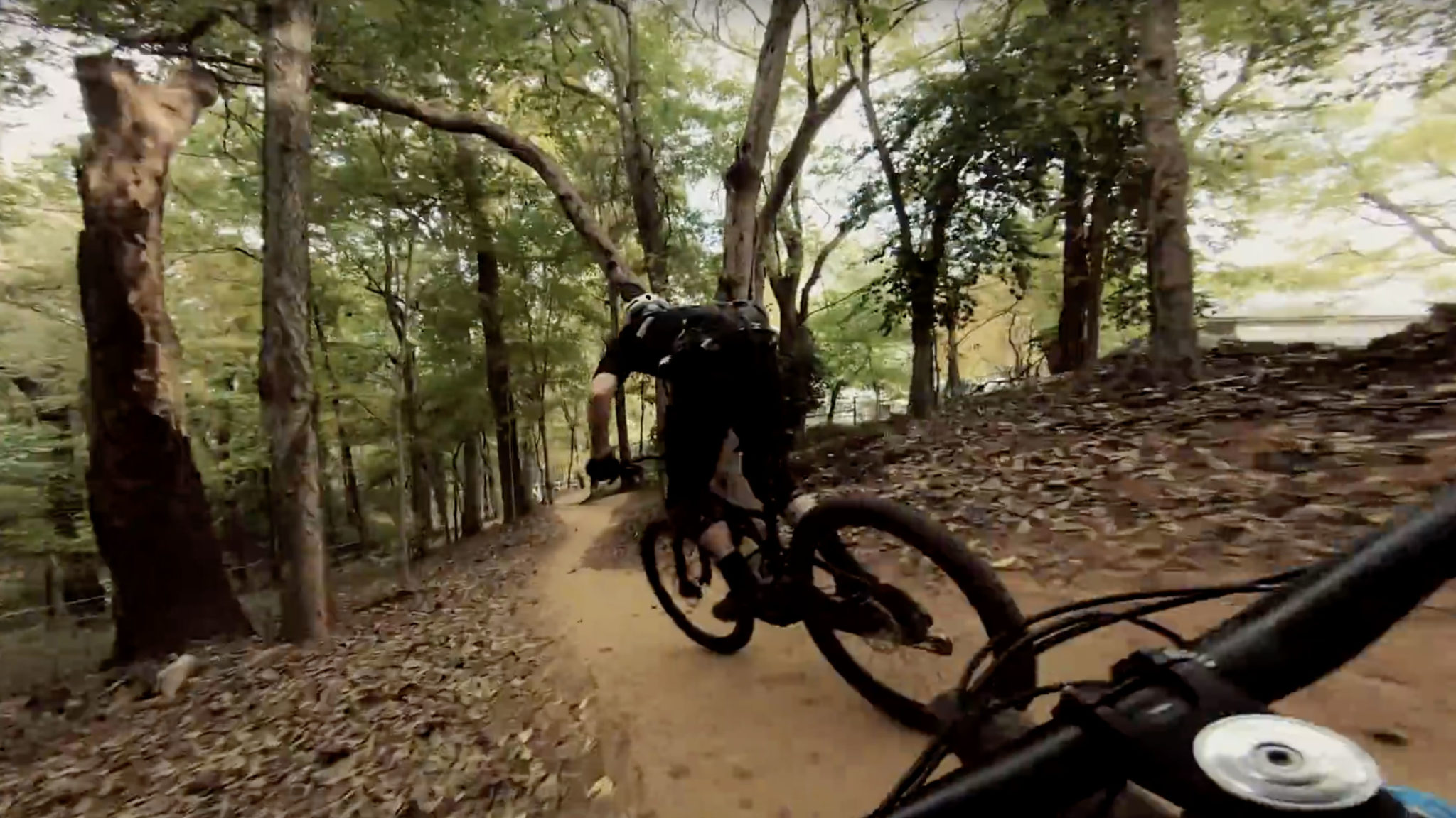 Jeff Kendall-Weed : shredding with the Arkansas riding community
