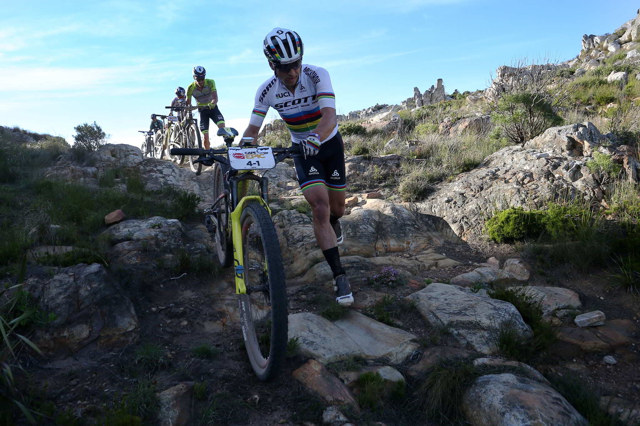 Cape Epic 2019 : Schurter et Forster à nouveau en jaune !