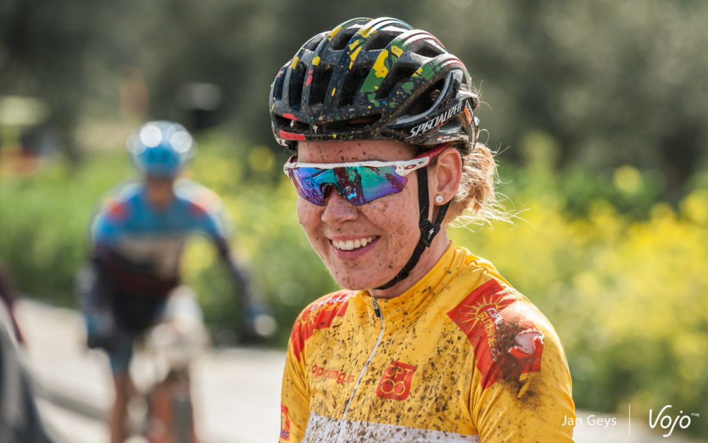 Rencontre | Anna van der Breggen : après avoir tout gagné sur route, elle s'essaie au vtt !