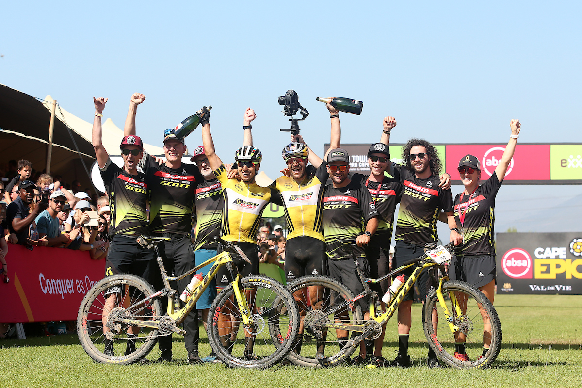 Scott, Nino Schurter et Lars Forster : comment se gagne un Cape Epic