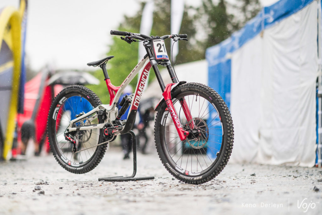 World Cup DH #2 – Fort William | Le nouveau Commencal Supreme de Rémi Thirion