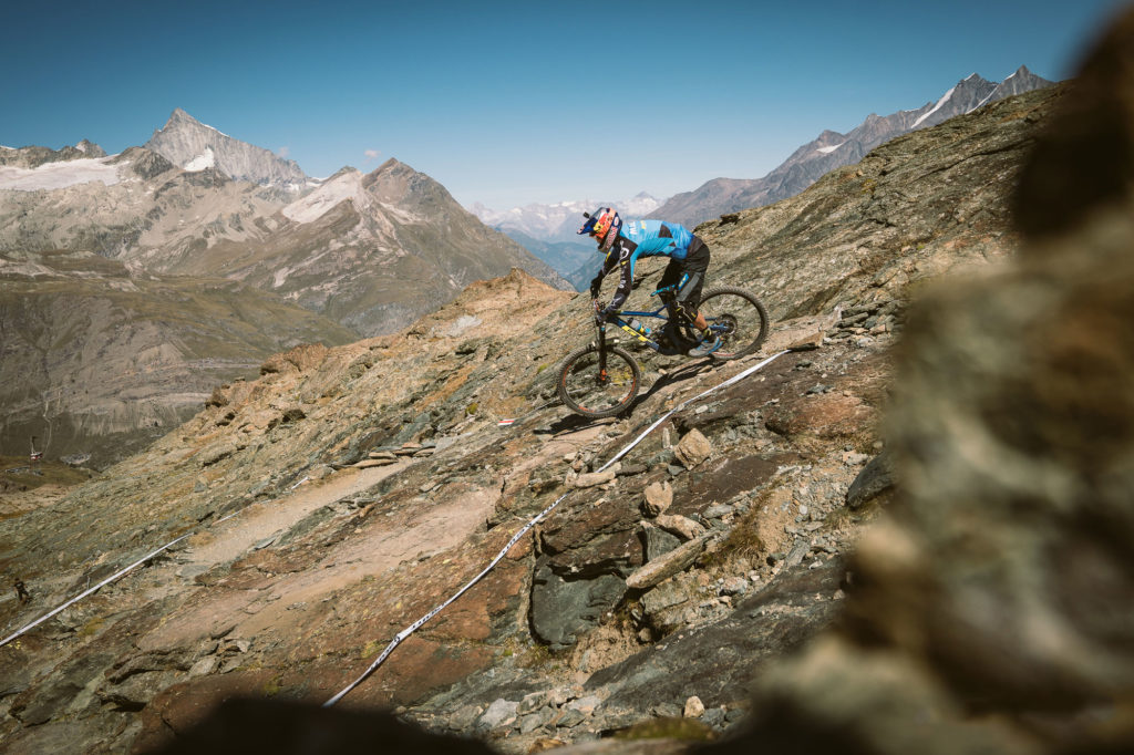 EWS #8 | Zermatt : Maes s’impose, le champion est…