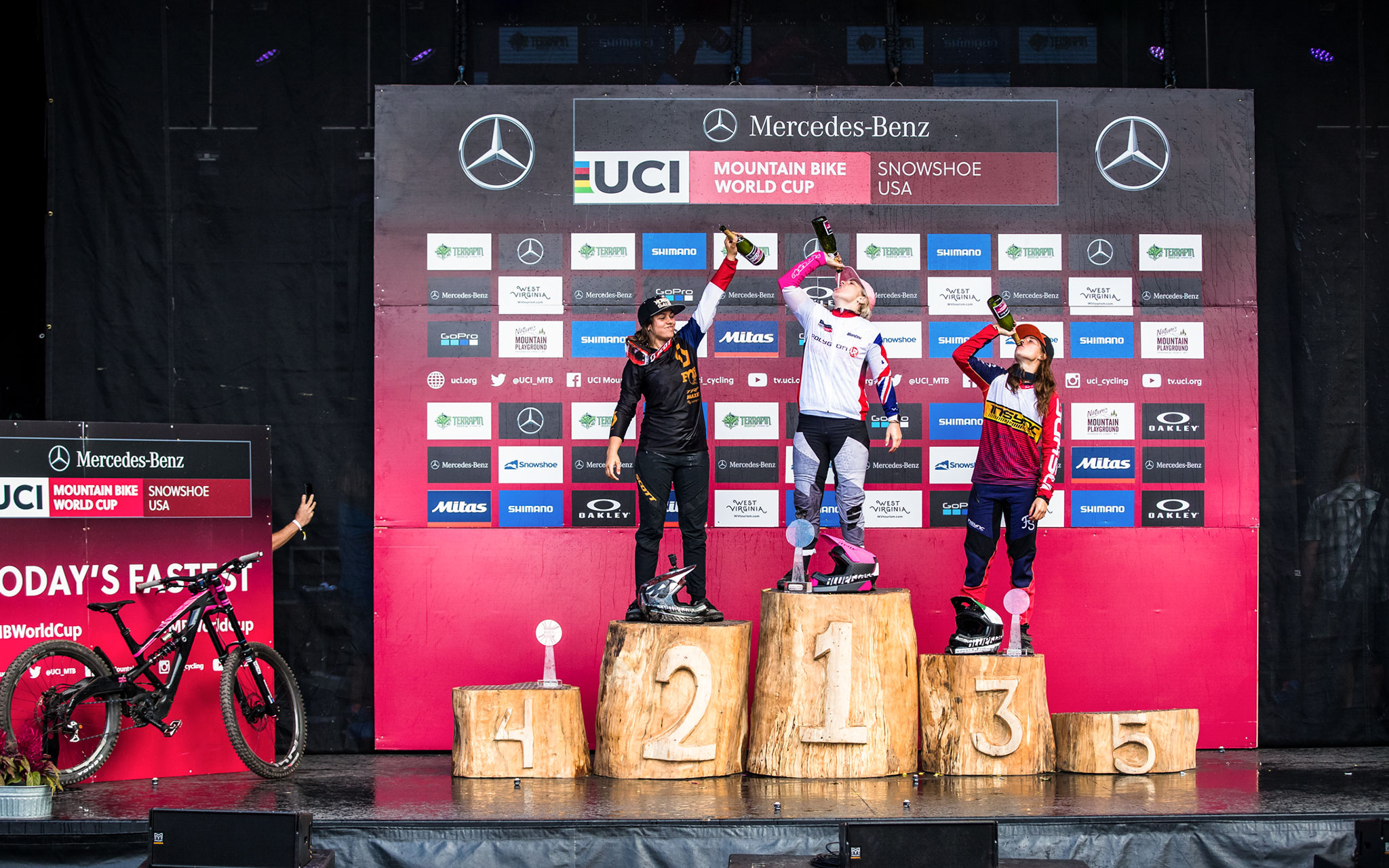 WC DH | Hannah, Cabirou & Widmann : interview croisée du top 3 féminin