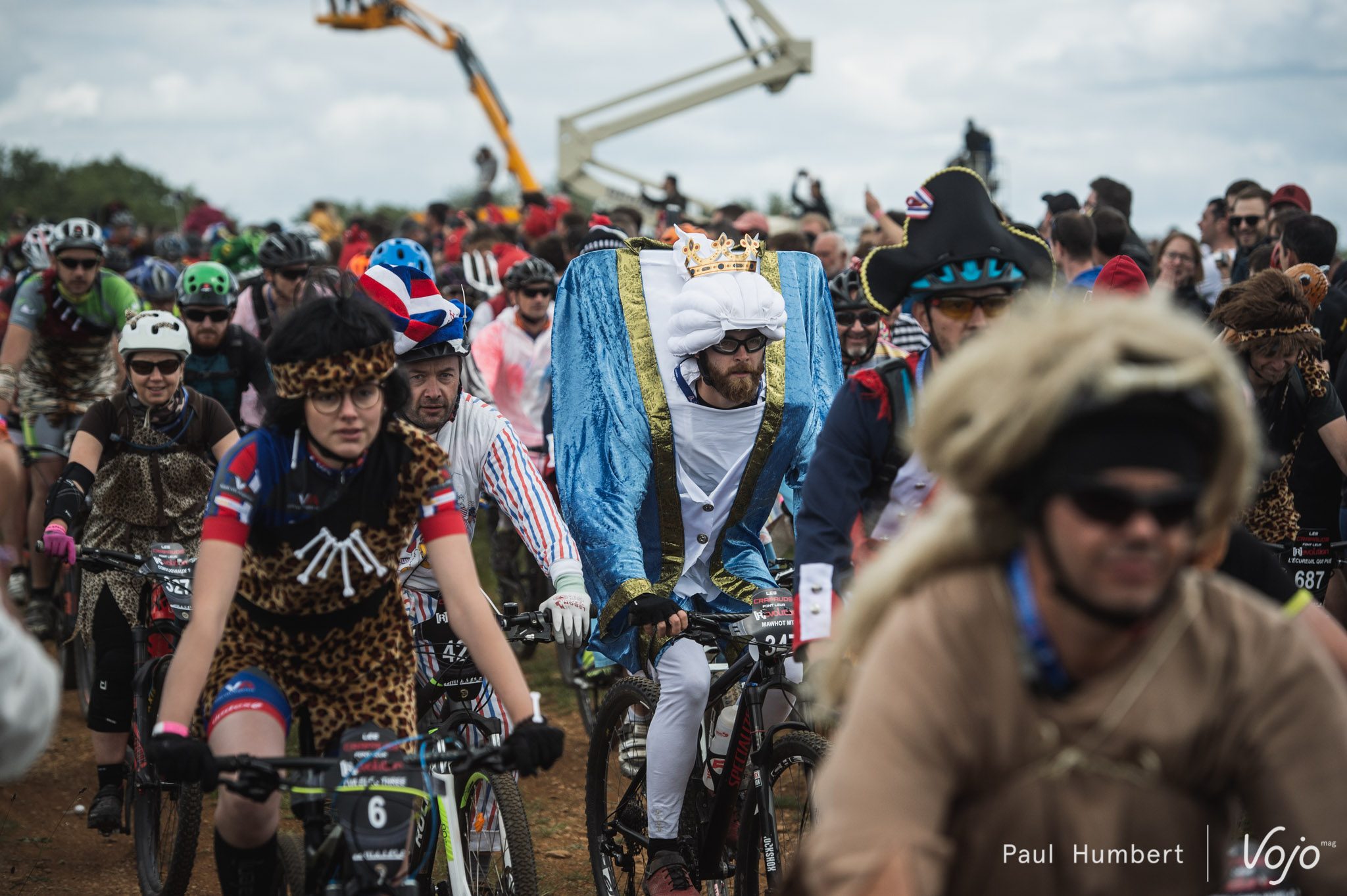 Les 24h des Crapauds, un magnifique moment de communion entre vttistes, sans se soucier de la valeur de la monture de l’un ou de l’autre, du fait qu’il roule en ebike ou non…