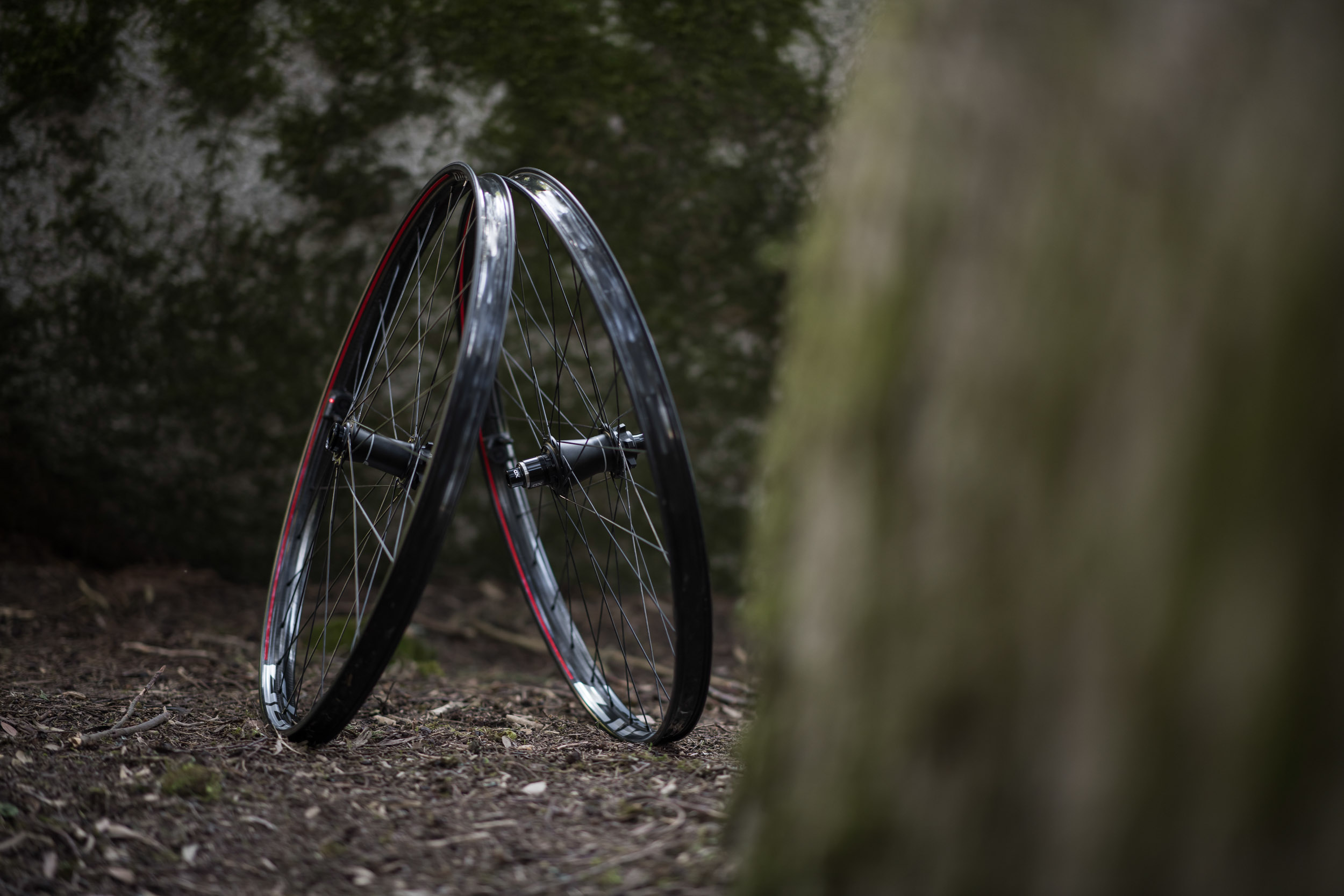 stap in renderen bubbel Test | Zipp 3Zero Moto MTB-wielen: anders dan anders! - Vojo Magazine