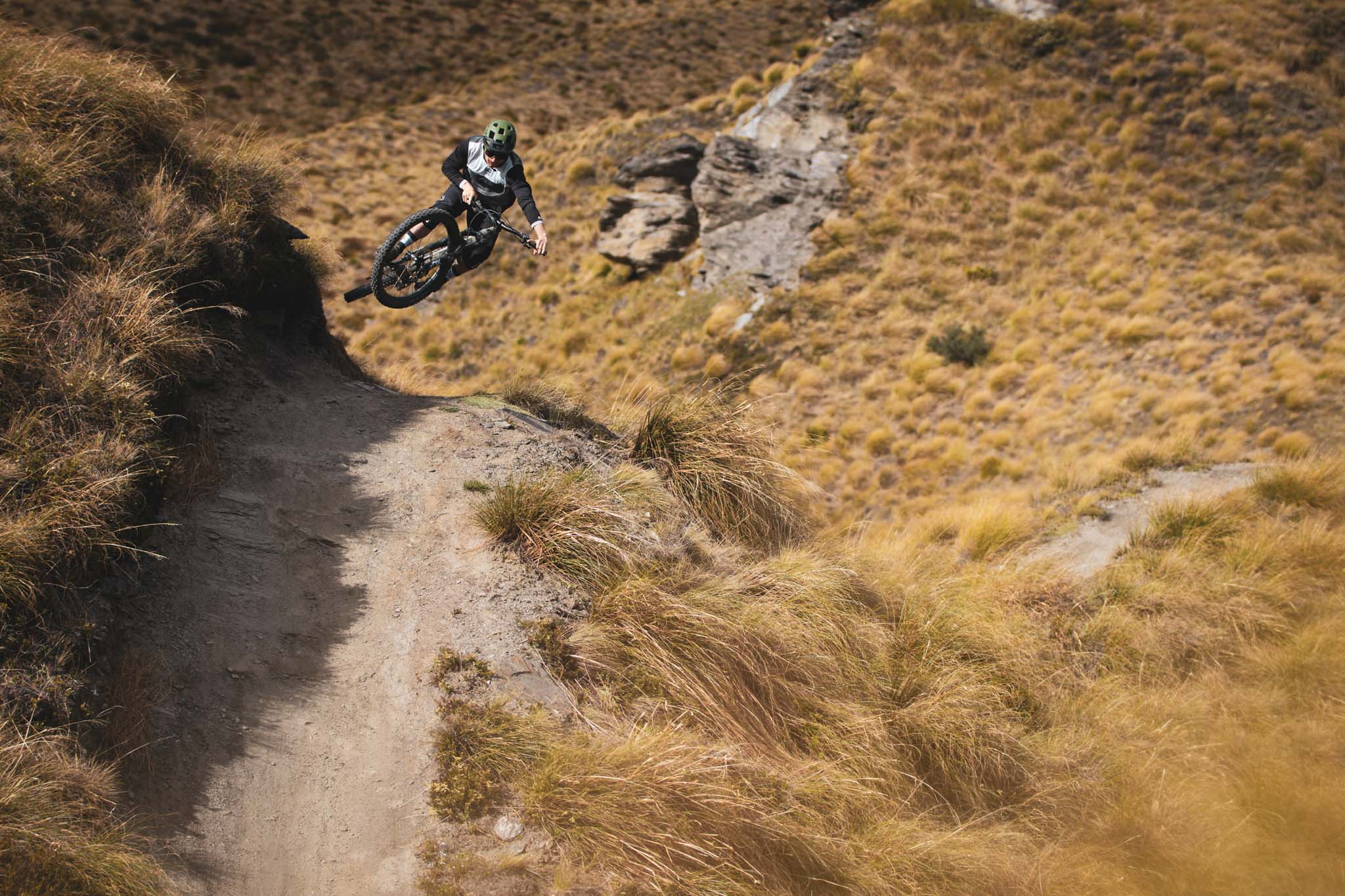 Pierre, sur les célèbres reliefs de Coronet Peak, près de Queenstown