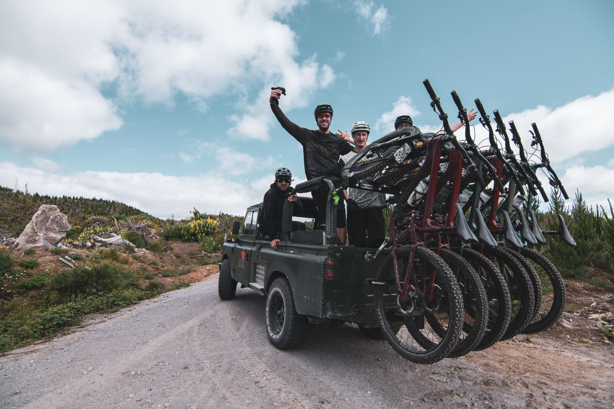 Whānau : le film complet du Giromagny Enduro Team