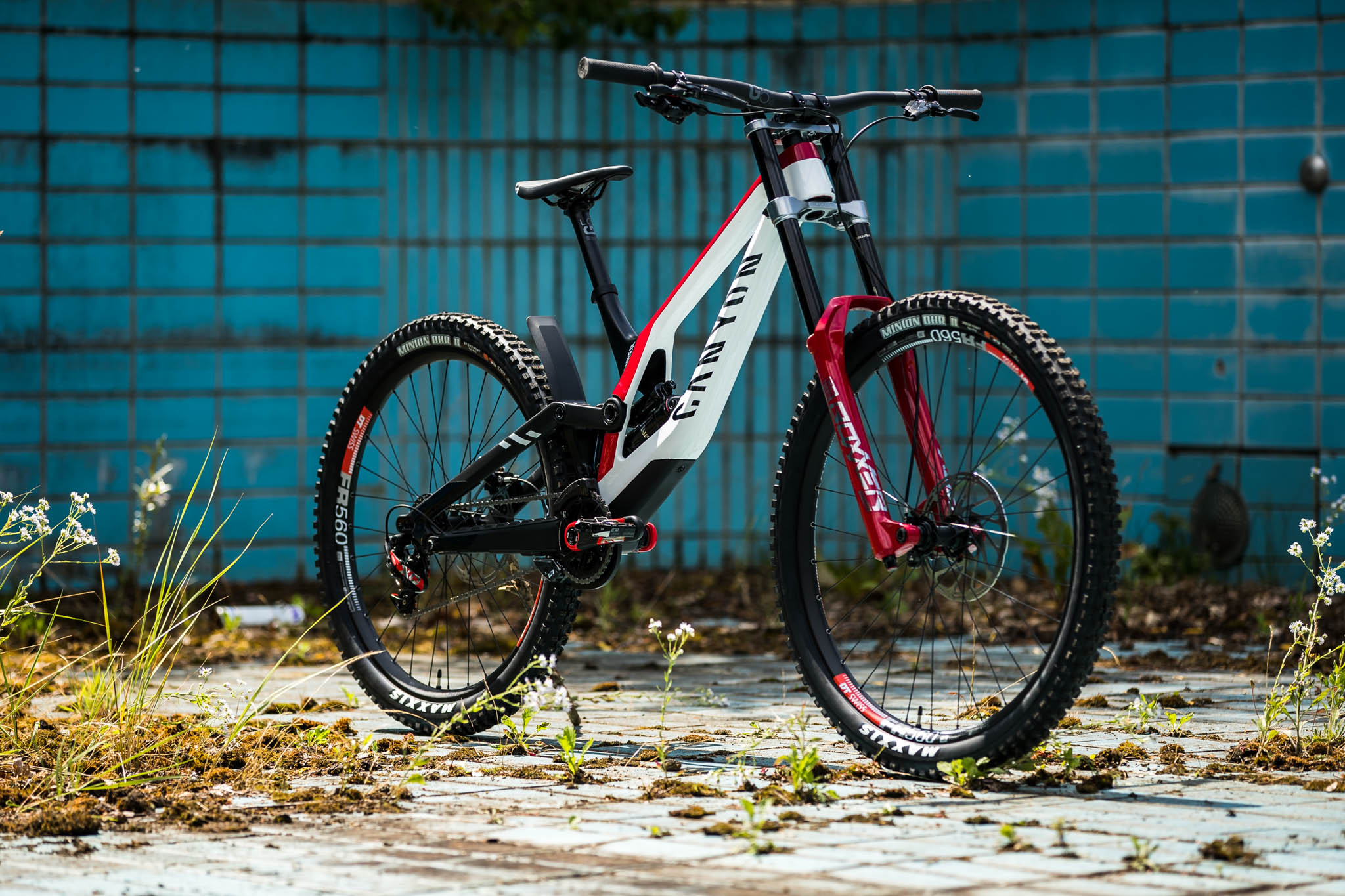 Vtt descente canyon sales