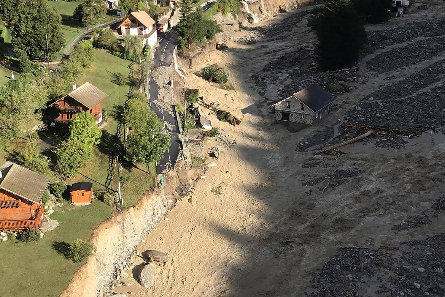 Tempête Alex : appel aux dons des VTTistes